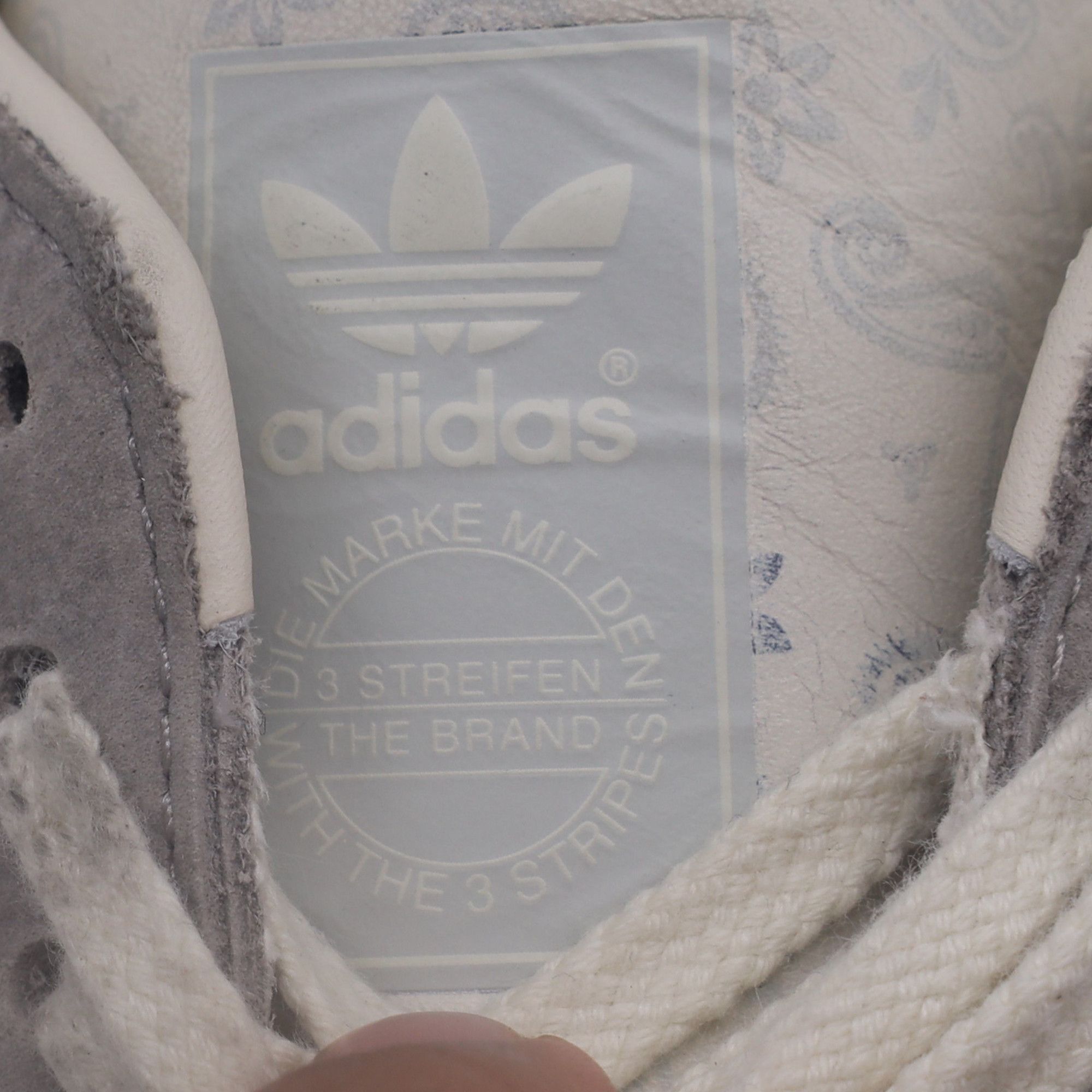 Adidas Adidas x Offspring Samba OG Consortium Cup Sneakers in Grey Size US 5.5 / IT 35.5 - 7 Thumbnail