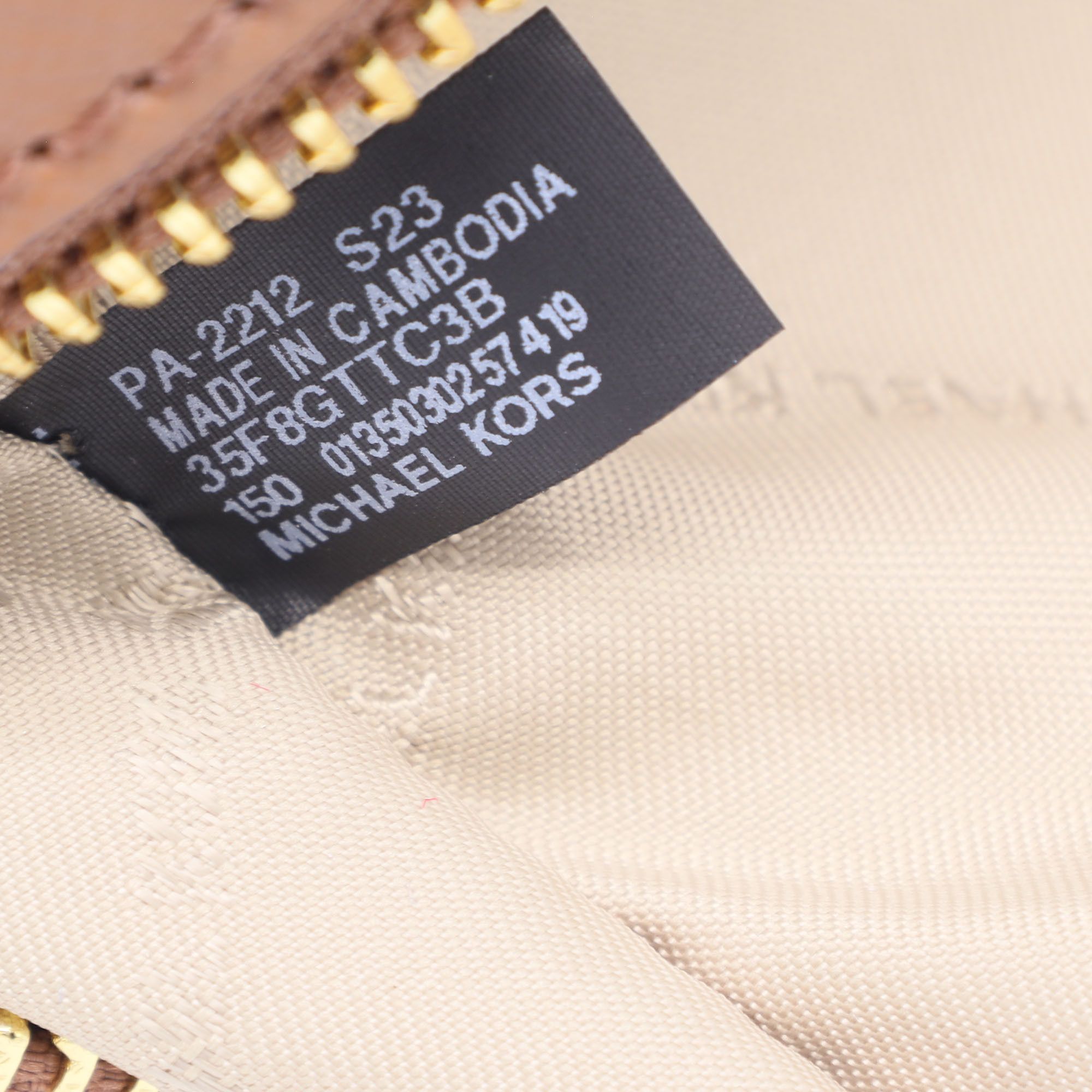 Michael Kors Michael Kors Signature Jet Set Crossbody Bag in Coated Canva Size ONE SIZE - 9 Thumbnail