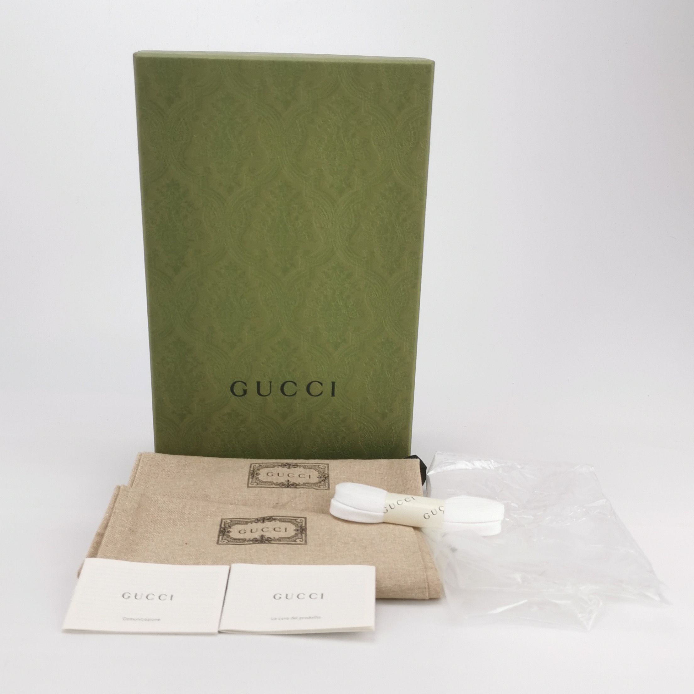 Gucci Gucci Women 5-5 Lowtop Sneakers Size US 5.5 / IT 35.5 - 6 Thumbnail