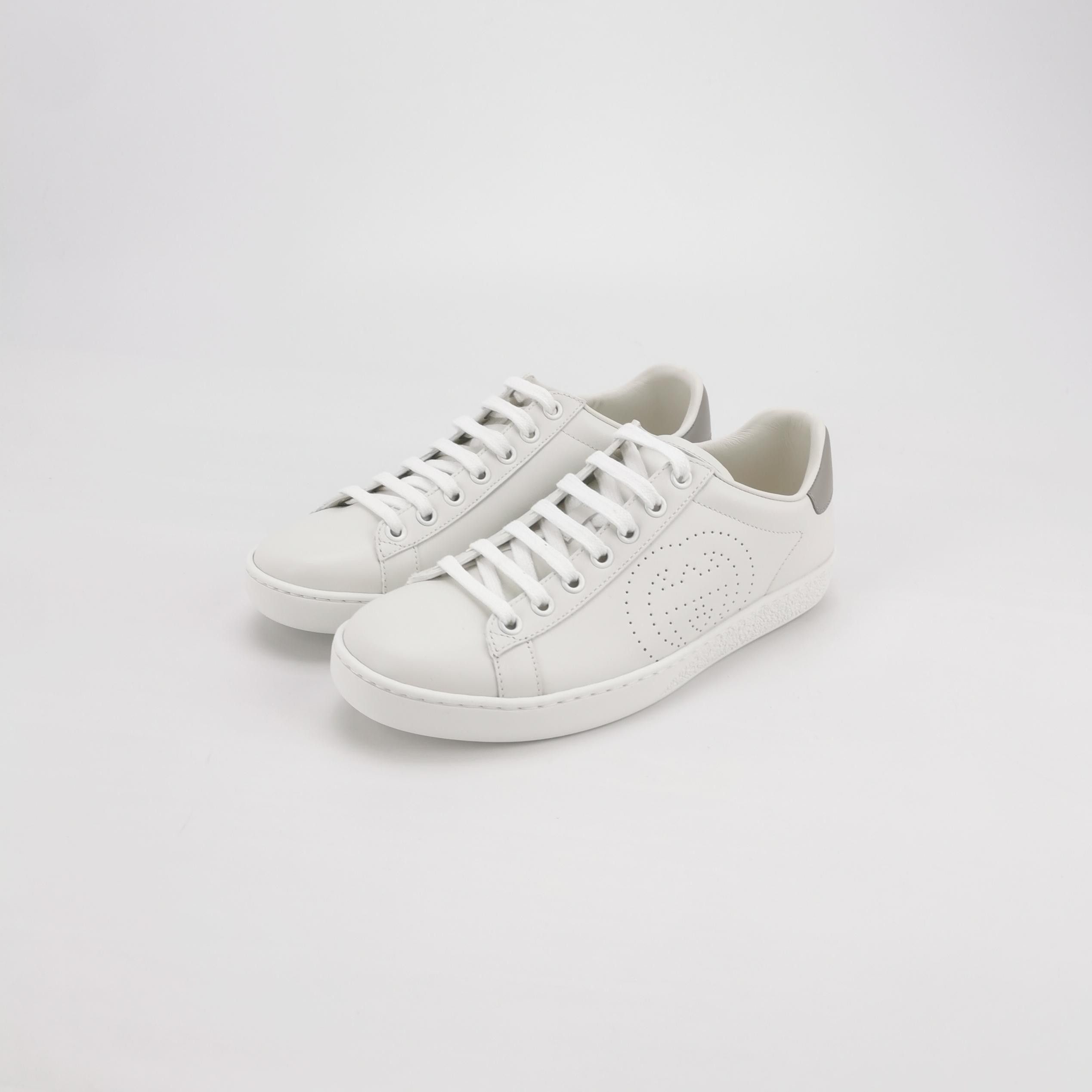Gucci Gucci Women 5-5 Lowtop Sneakers Size US 5.5 / IT 35.5 - 2 Thumbnail