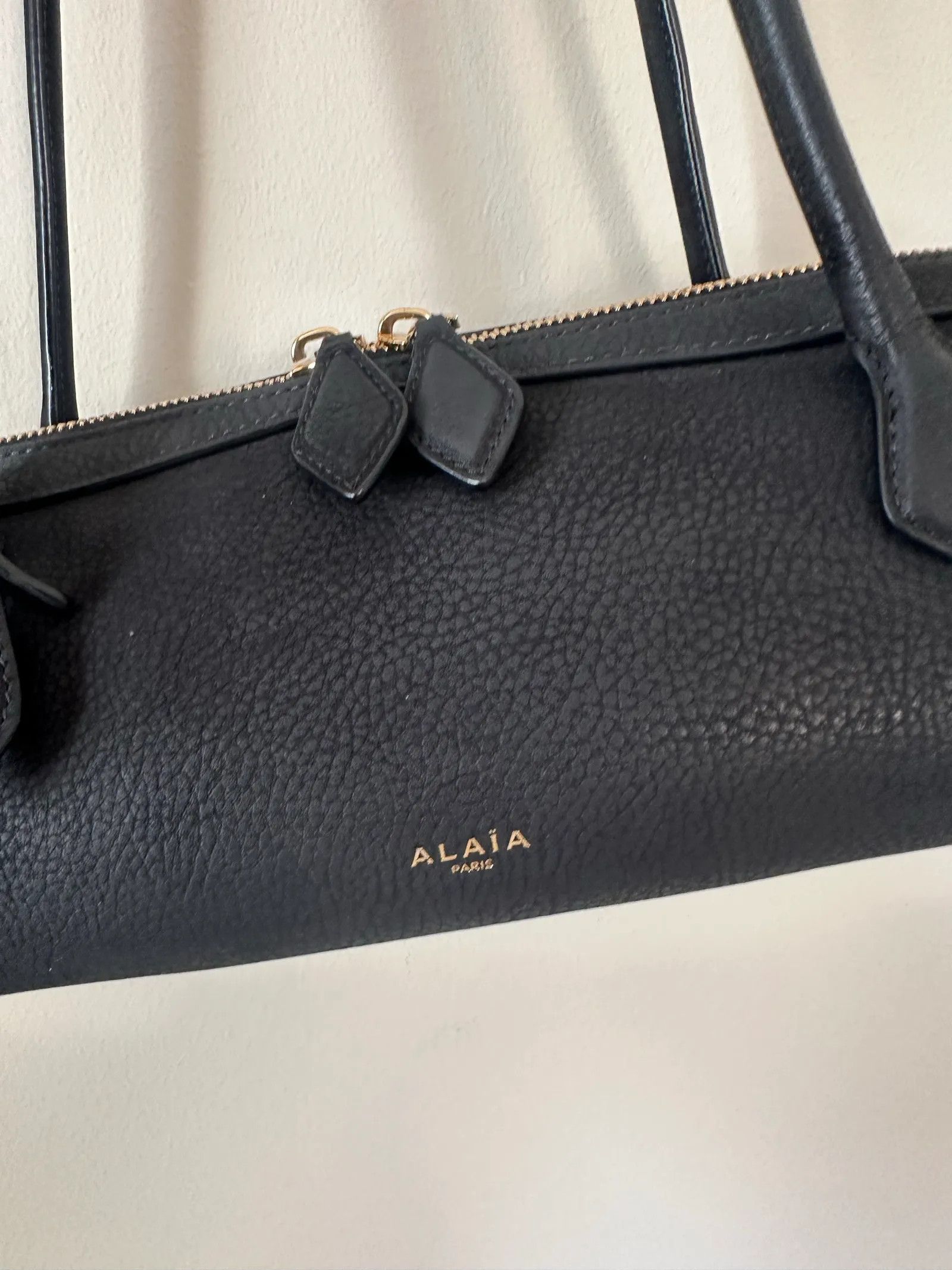 Alaia Alaïa Le Teckel Bucket Bag Size ONE SIZE - 3 Thumbnail