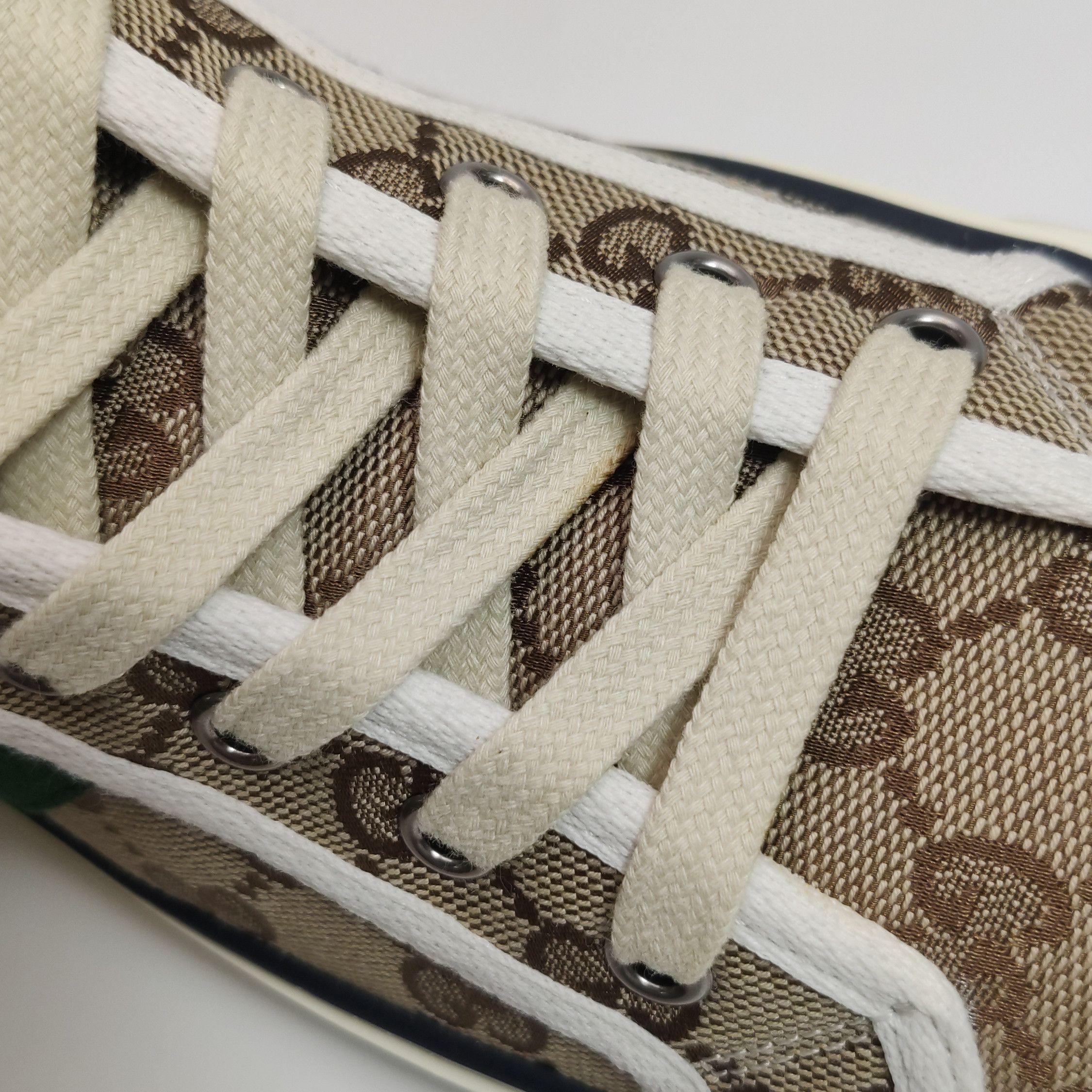 Gucci Gucci Women 10 Lowtop Sneakers Size US 10 / IT 40 - 9 Thumbnail