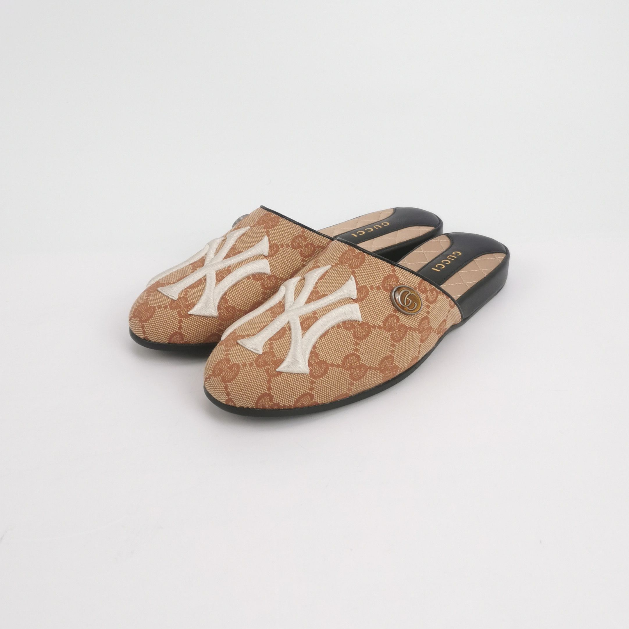 Gucci Gucci Women 5 Sandals Size US 5 / IT 35 - 2 Thumbnail