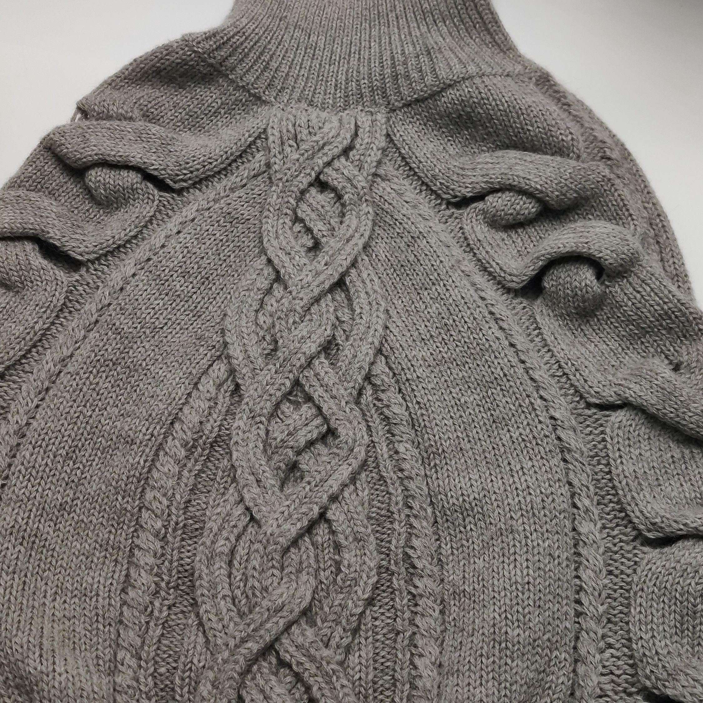 Gucci Gucci Women s Sweaters Size S / US 4 / IT 40 - 8 Thumbnail