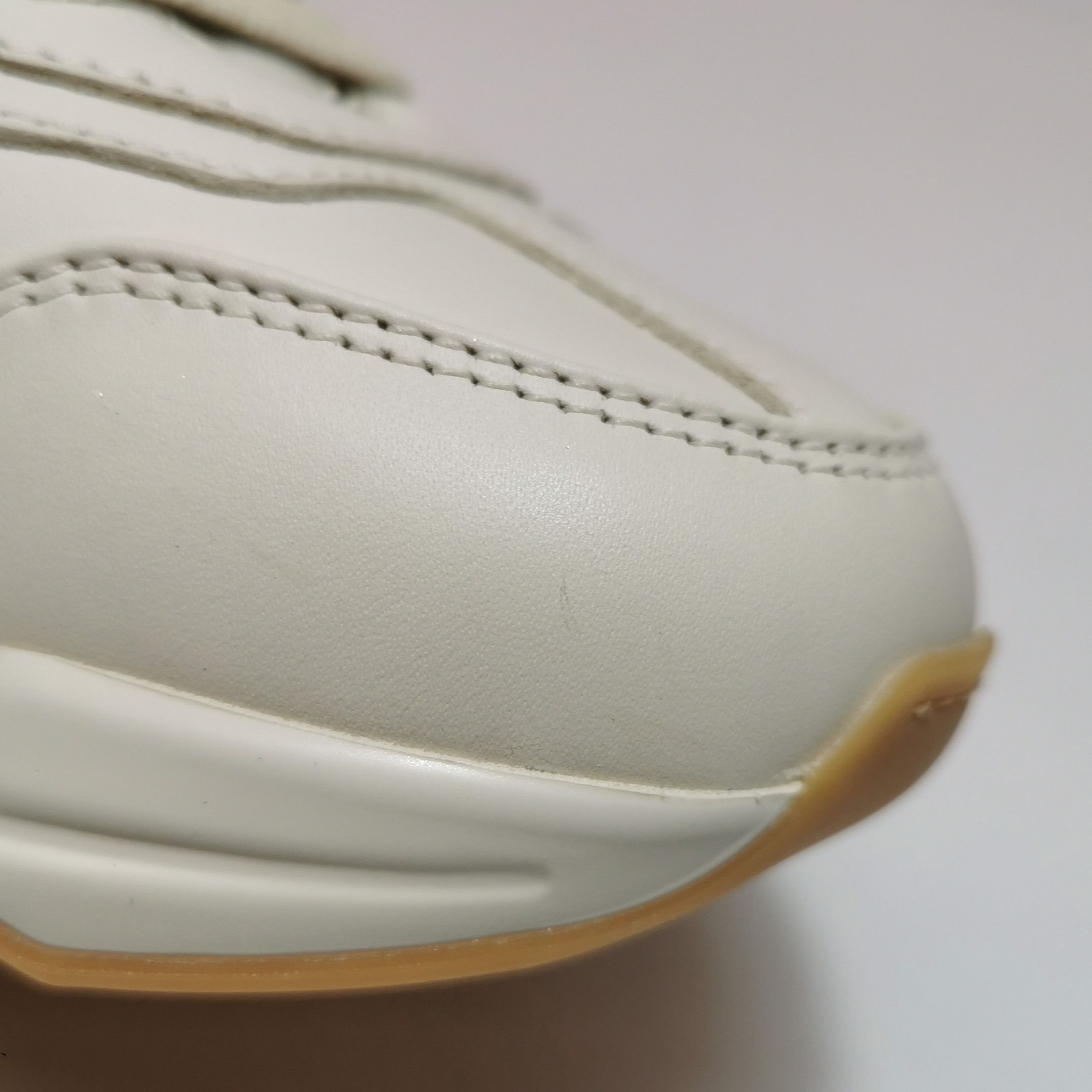 Gucci Gucci Women it_34 Lowtop Sneakers Size US 4 / IT 34 - 7 Thumbnail