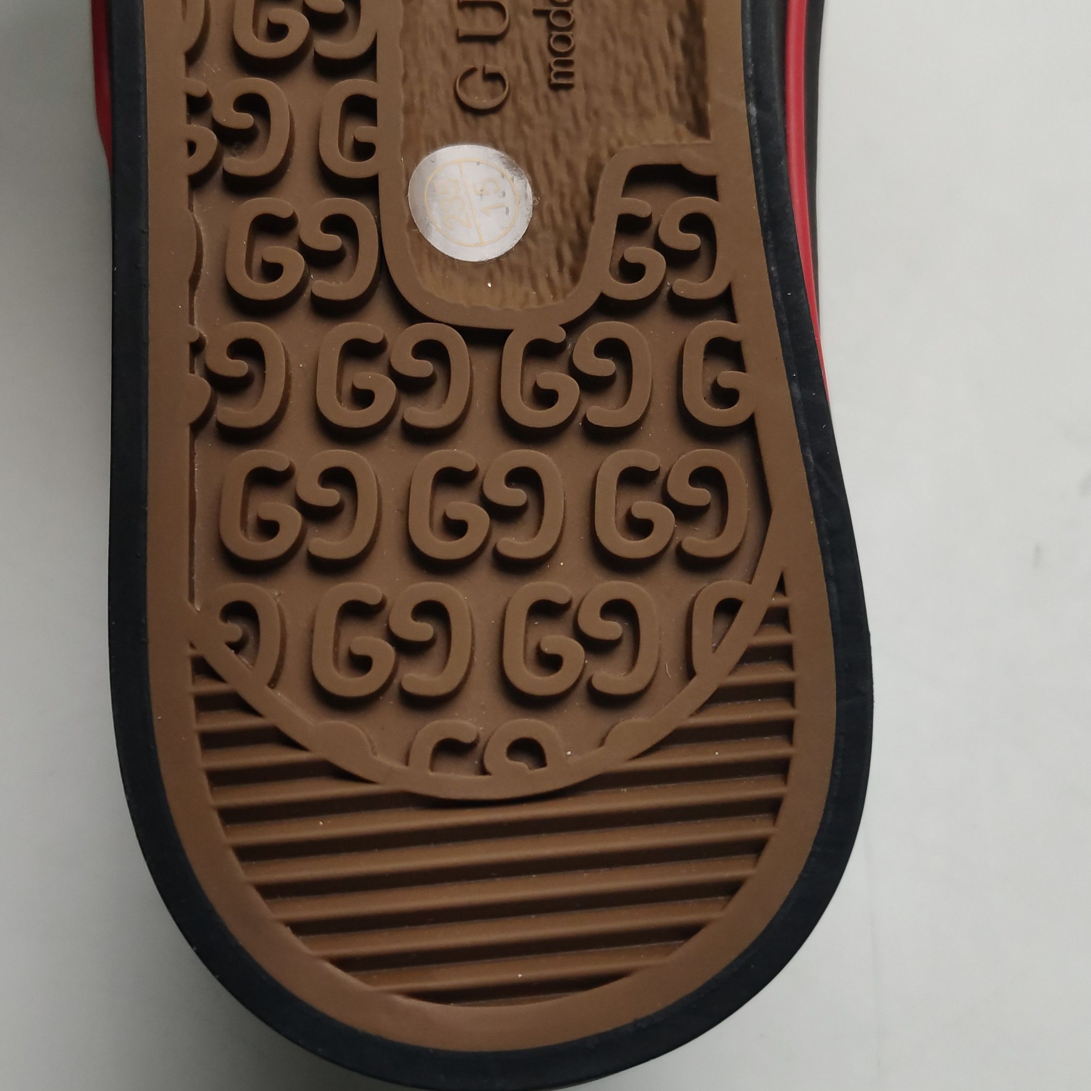 Gucci Gucci Women 7-5 Lowtop Sneakers Size US 7.5 / IT 37.5 - 10 Thumbnail