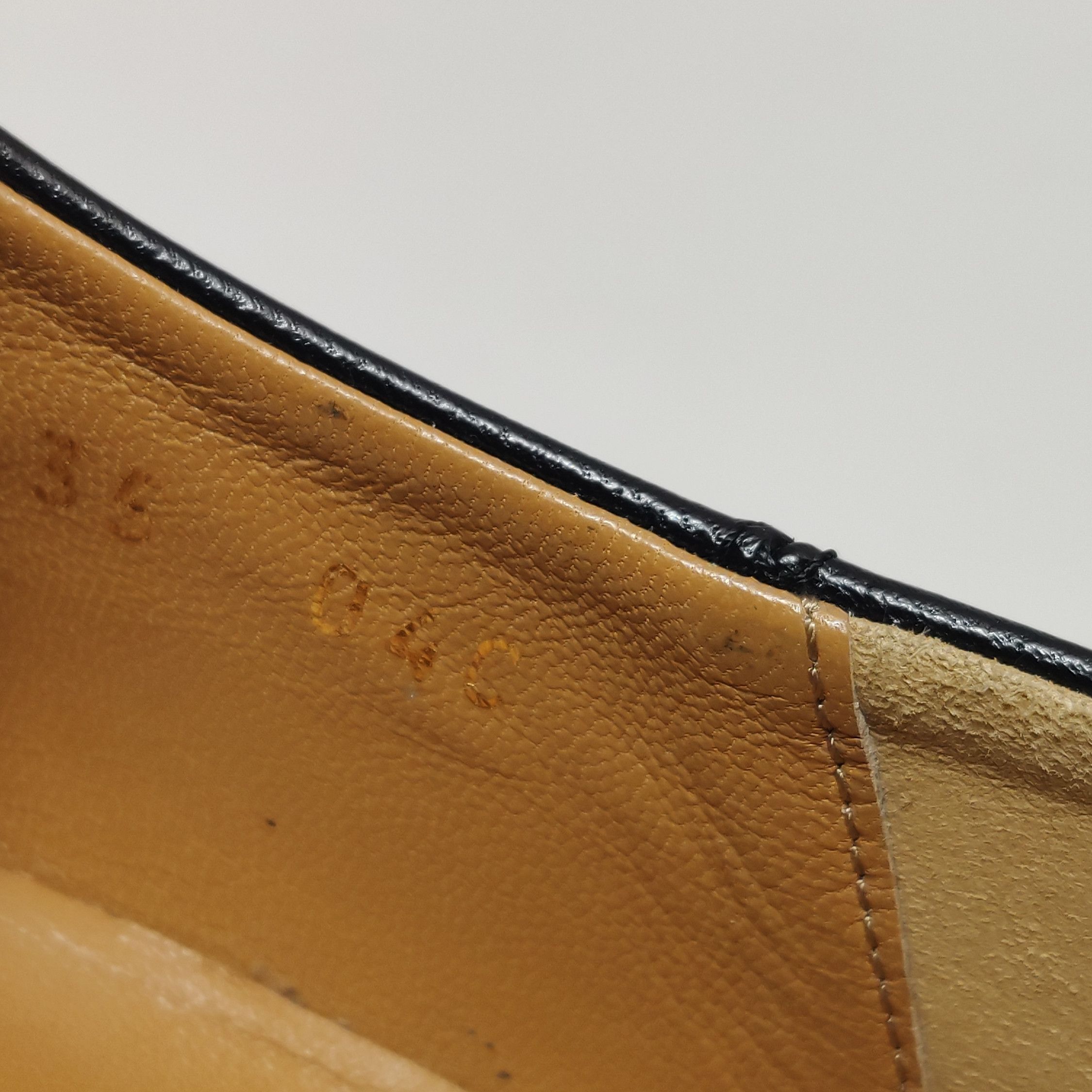 Gucci Gucci Women 5 Flats Size US 5 / IT 35 - 8 Thumbnail