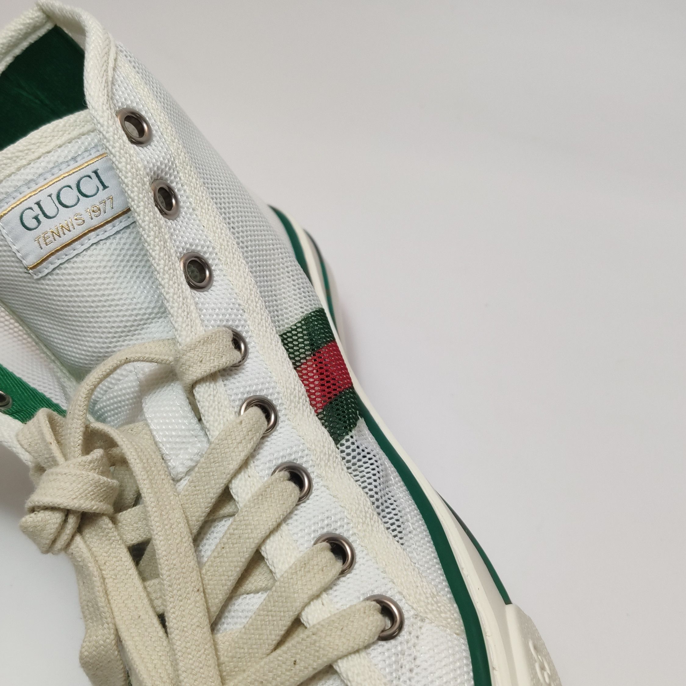Gucci Gucci Women 6-5 Lowtop Sneakers Size US 6.5 / IT 36.5 - 10 Thumbnail