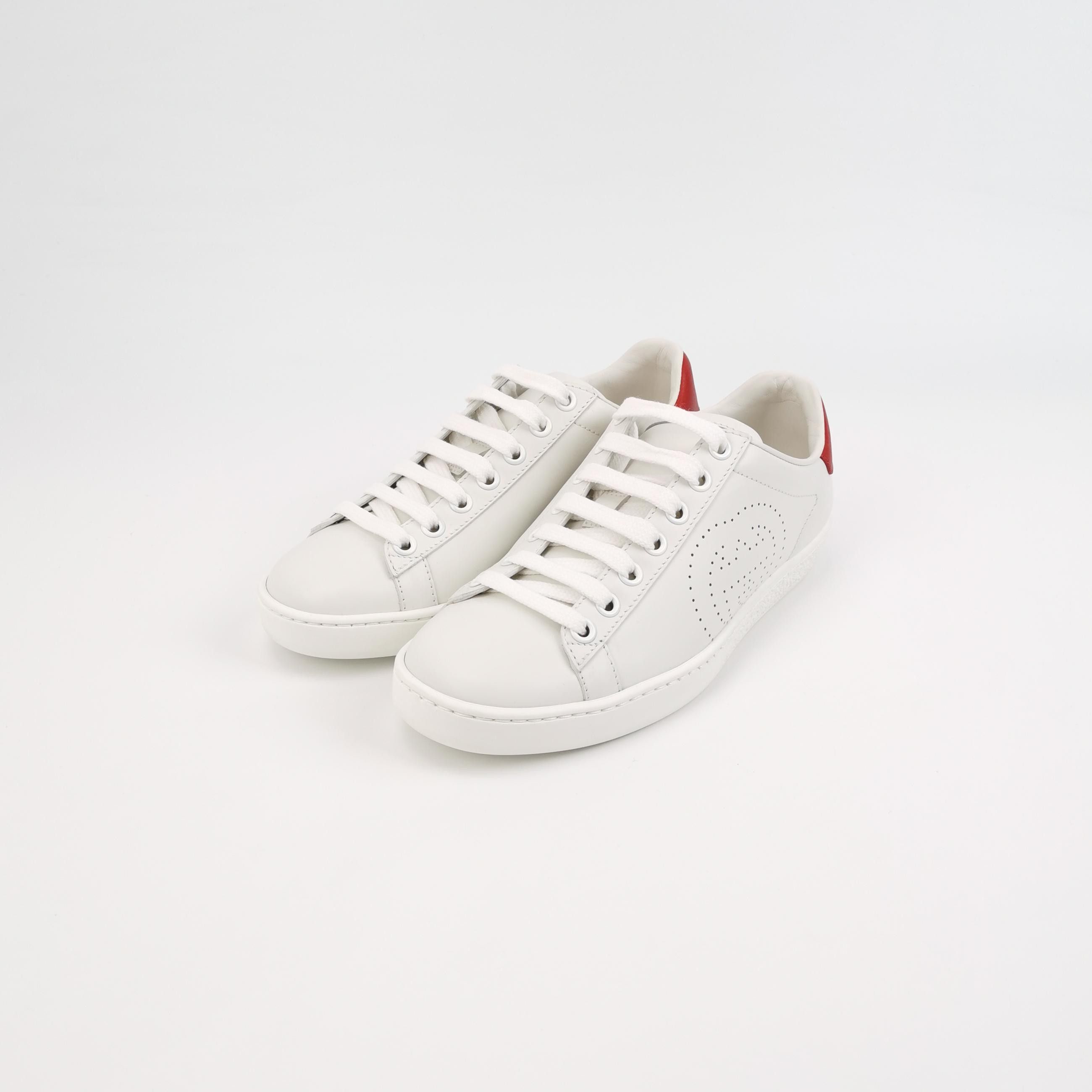 Gucci Gucci Women it_34 Lowtop Sneakers Size US 4 / IT 34 - 2 Thumbnail