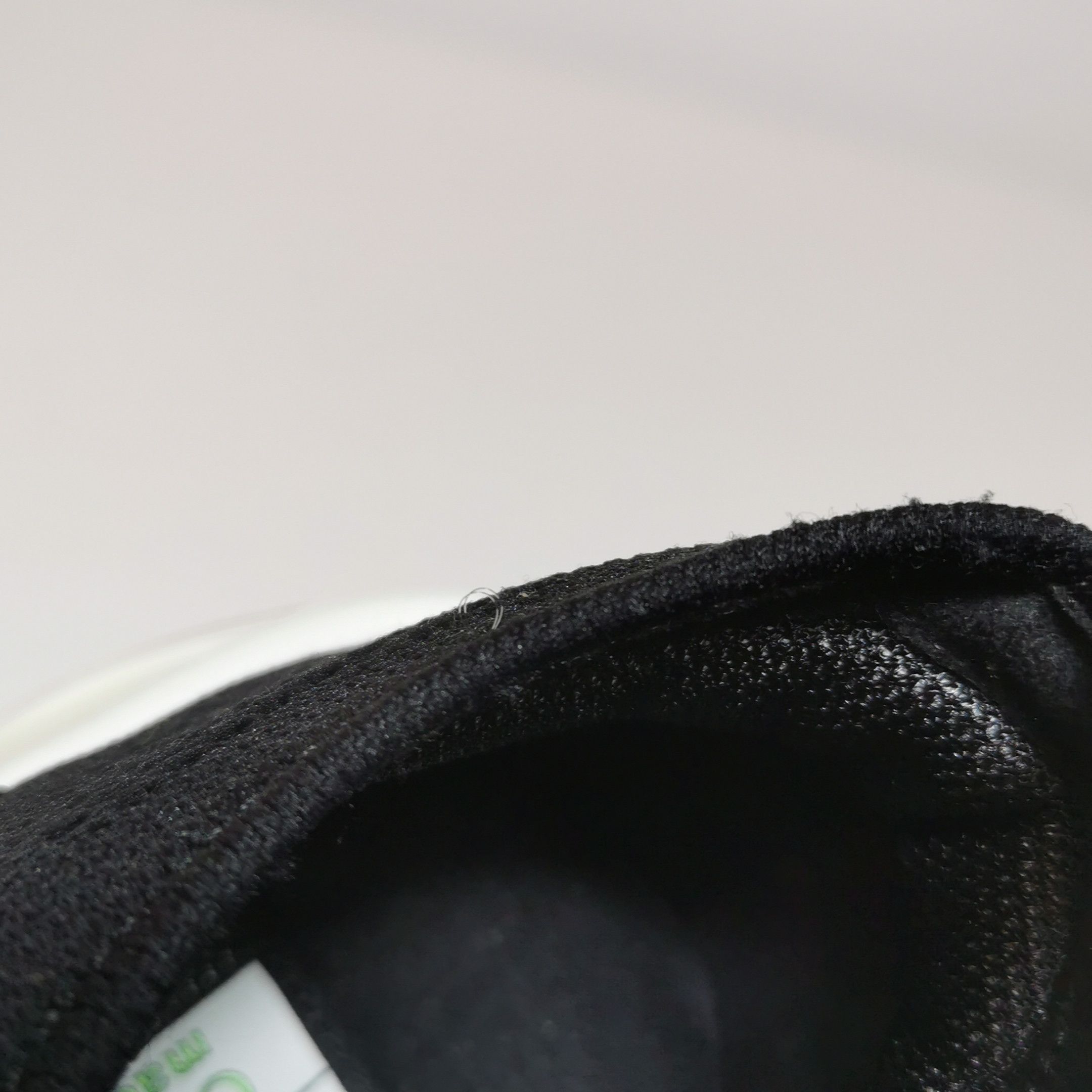 Gucci Gucci Women 8 Lowtop Sneakers Size US 8 / IT 38 - 9 Thumbnail