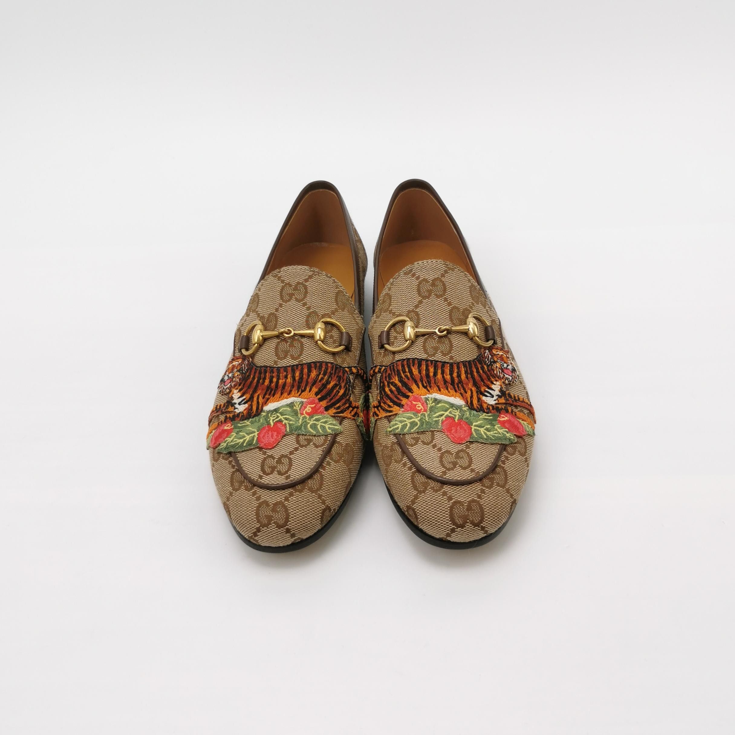 Gucci Gucci Women 6-5 Flats Size US 6.5 / IT 36.5 - 3 Thumbnail
