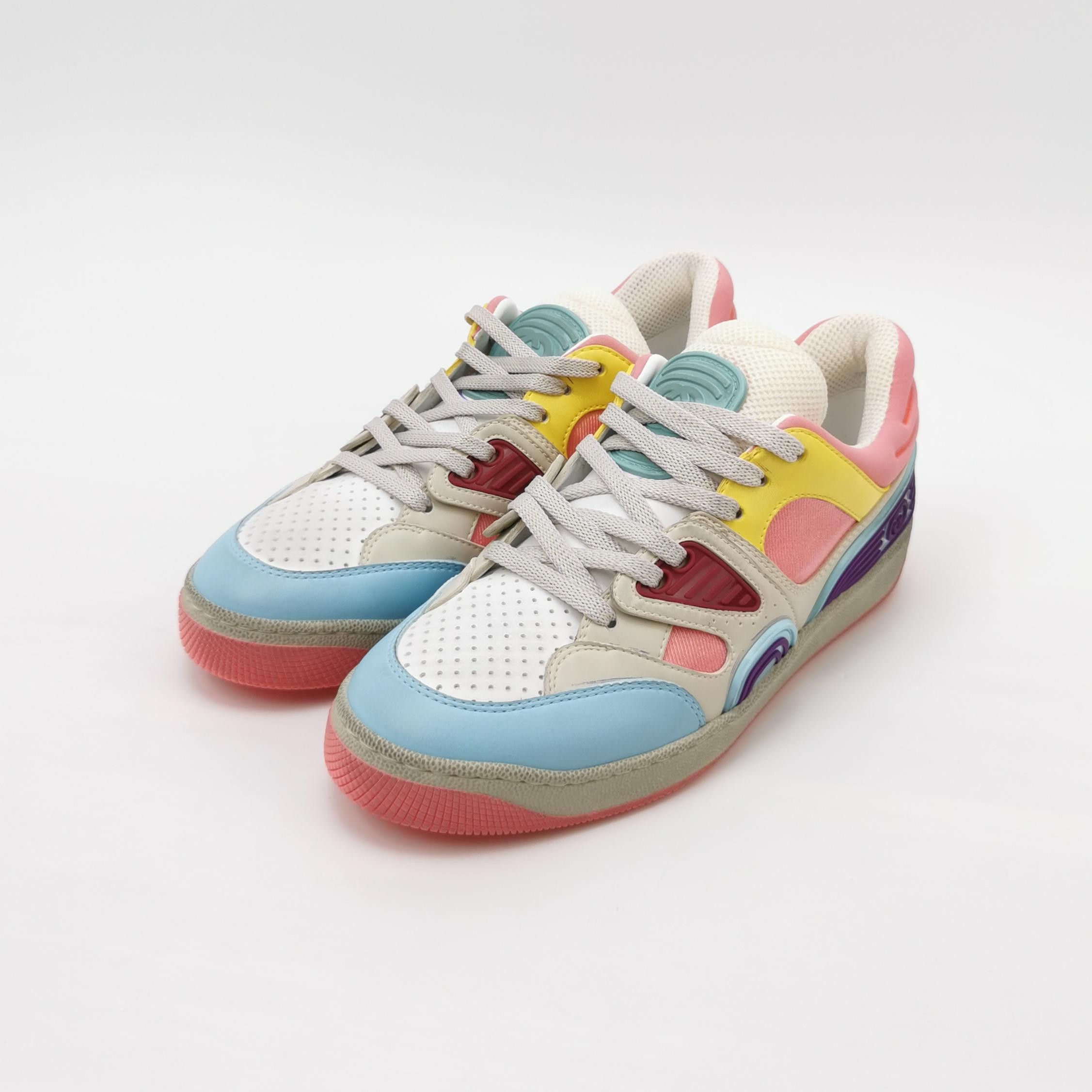 Gucci Gucci Women 6-5 Lowtop Sneakers Size US 6.5 / IT 36.5 - 2 Thumbnail