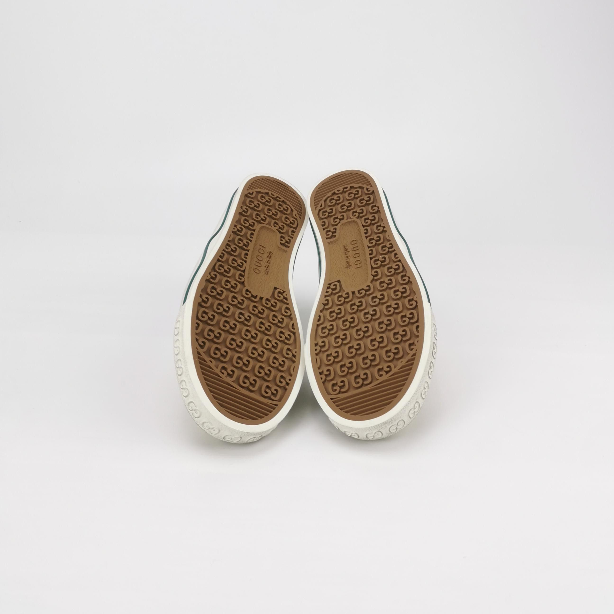 Gucci Gucci Women 6-5 Lowtop Sneakers Size US 6.5 / IT 36.5 - 5 Thumbnail