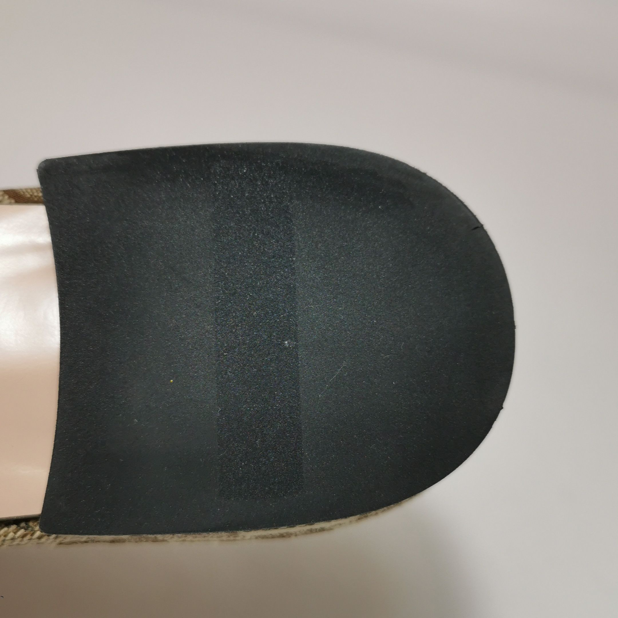 Gucci Gucci Women 6 Sandals Size US 6 / IT 36 - 7 Thumbnail