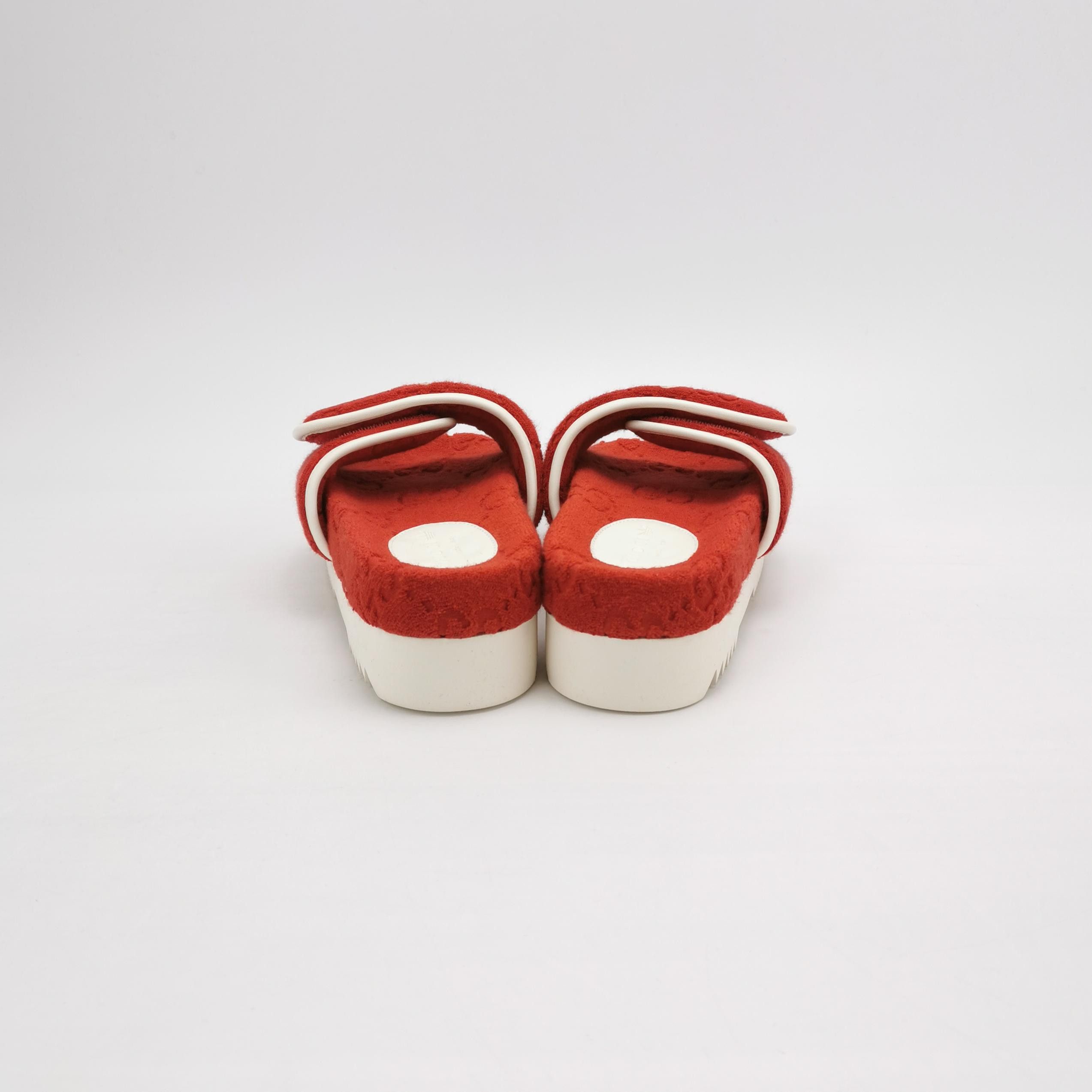 Gucci Gucci Women 6 Sandals Size US 6 / IT 36 - 4 Thumbnail