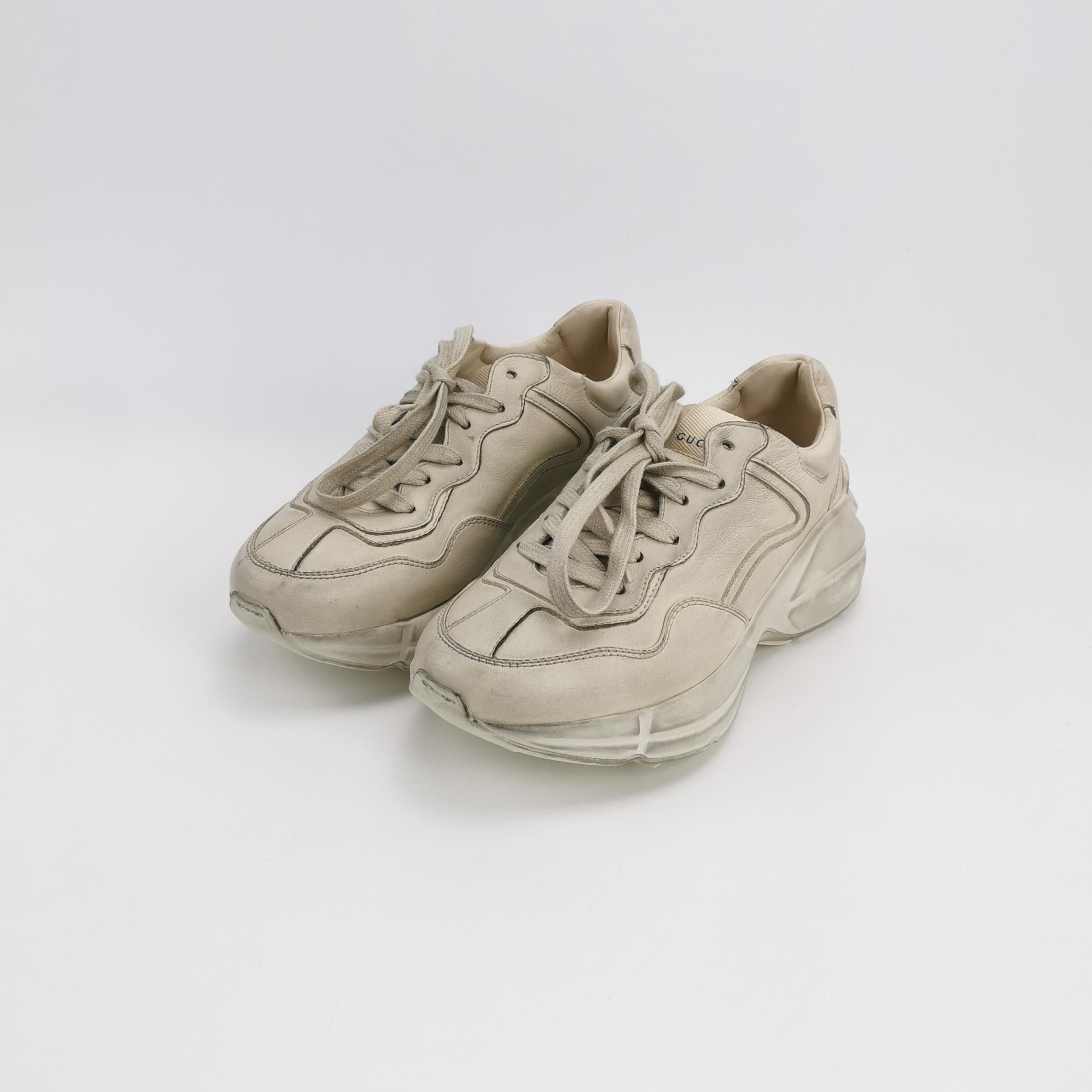 Gucci Gucci Women 5 Lowtop Sneakers Size US 5 / IT 35 - 2 Thumbnail