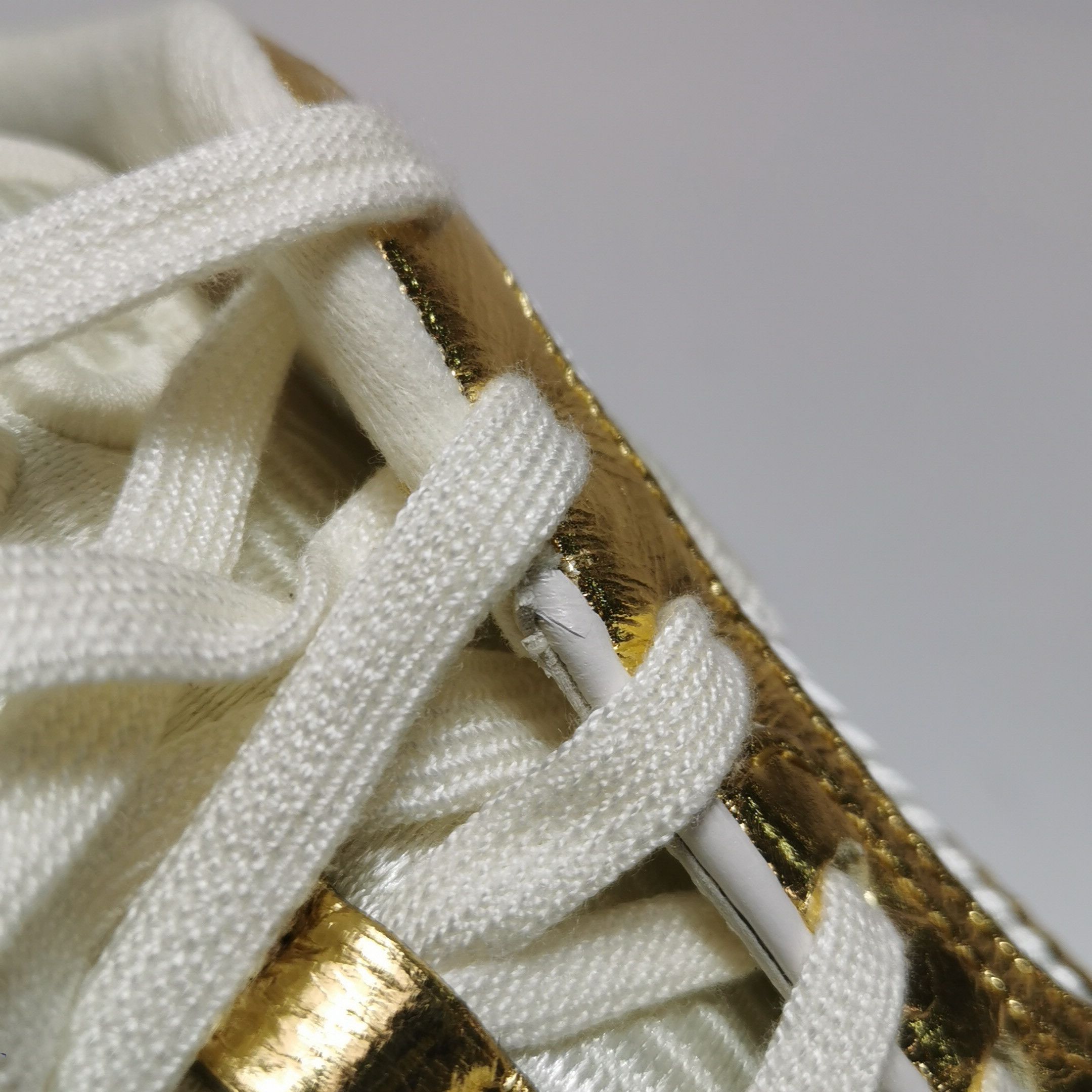 Gucci Gucci Women 6 Lowtop Sneakers Size US 6 / IT 36 - 7 Thumbnail