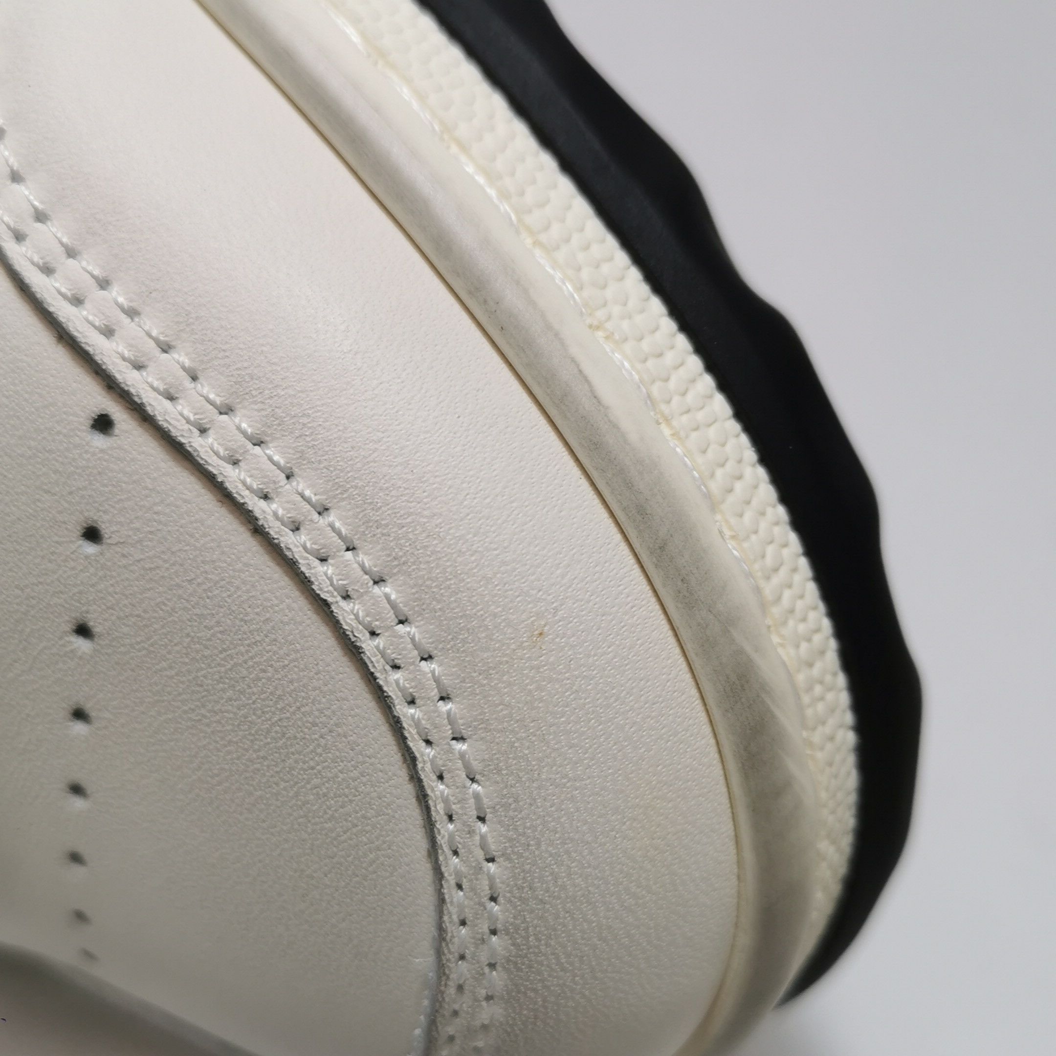 Gucci Gucci Women 5-5 Lowtop Sneakers Size US 5.5 / IT 35.5 - 7 Thumbnail