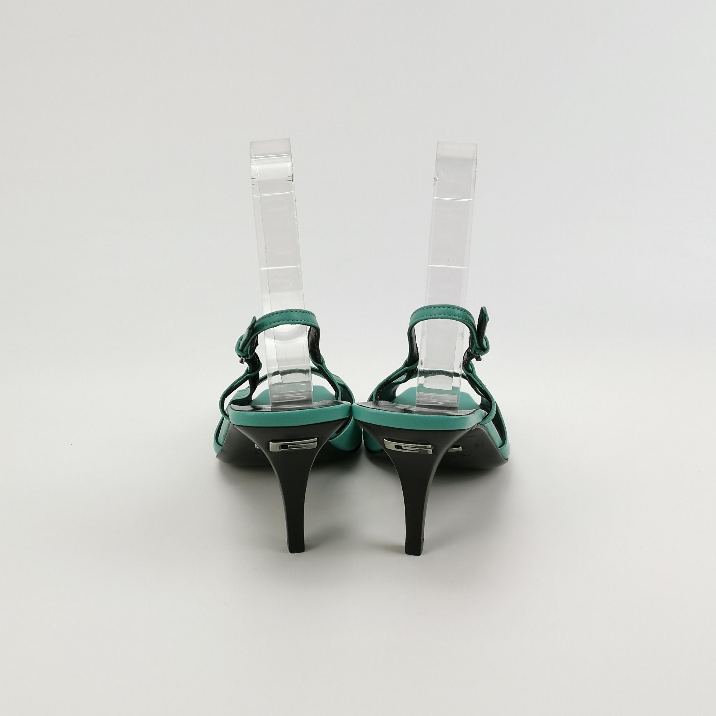 Gucci Gucci Women 7-5 Sandals Size US 7.5 / IT 37.5 - 4 Thumbnail