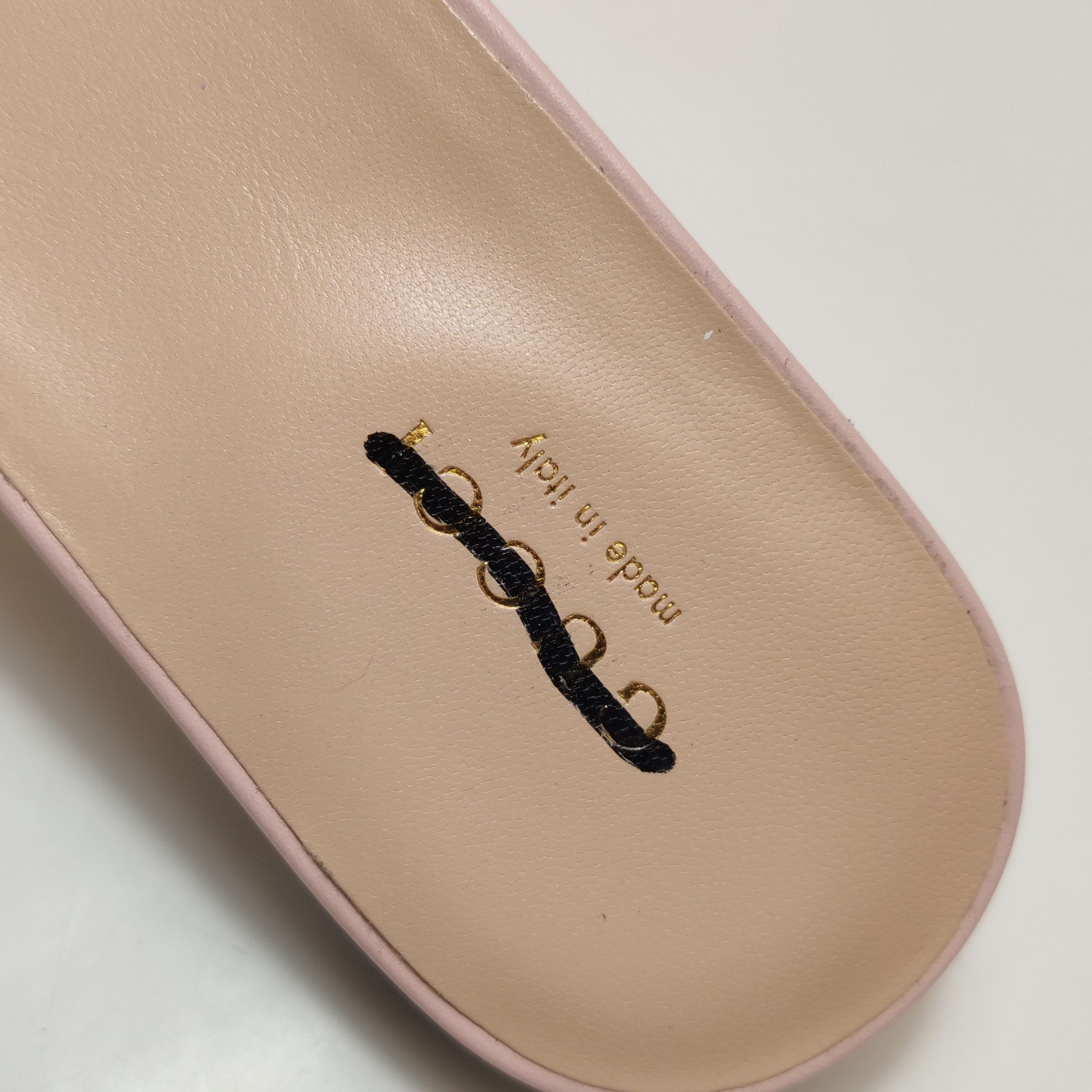 Gucci Gucci Women 5 Sandals Size US 5 / IT 35 - 8 Thumbnail