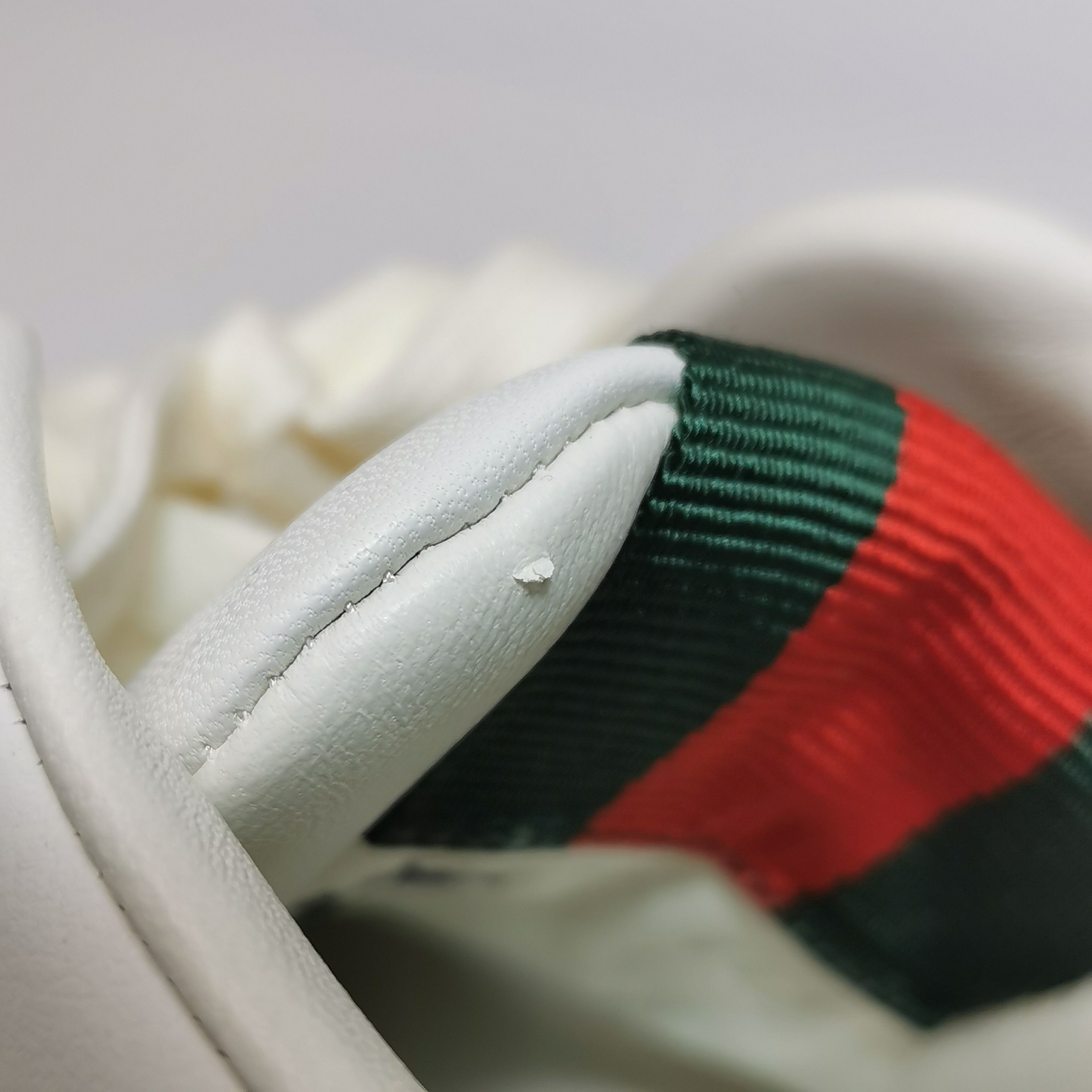 Gucci Gucci Women 9 Lowtop Sneakers Size US 9 / IT 39 - 8 Thumbnail