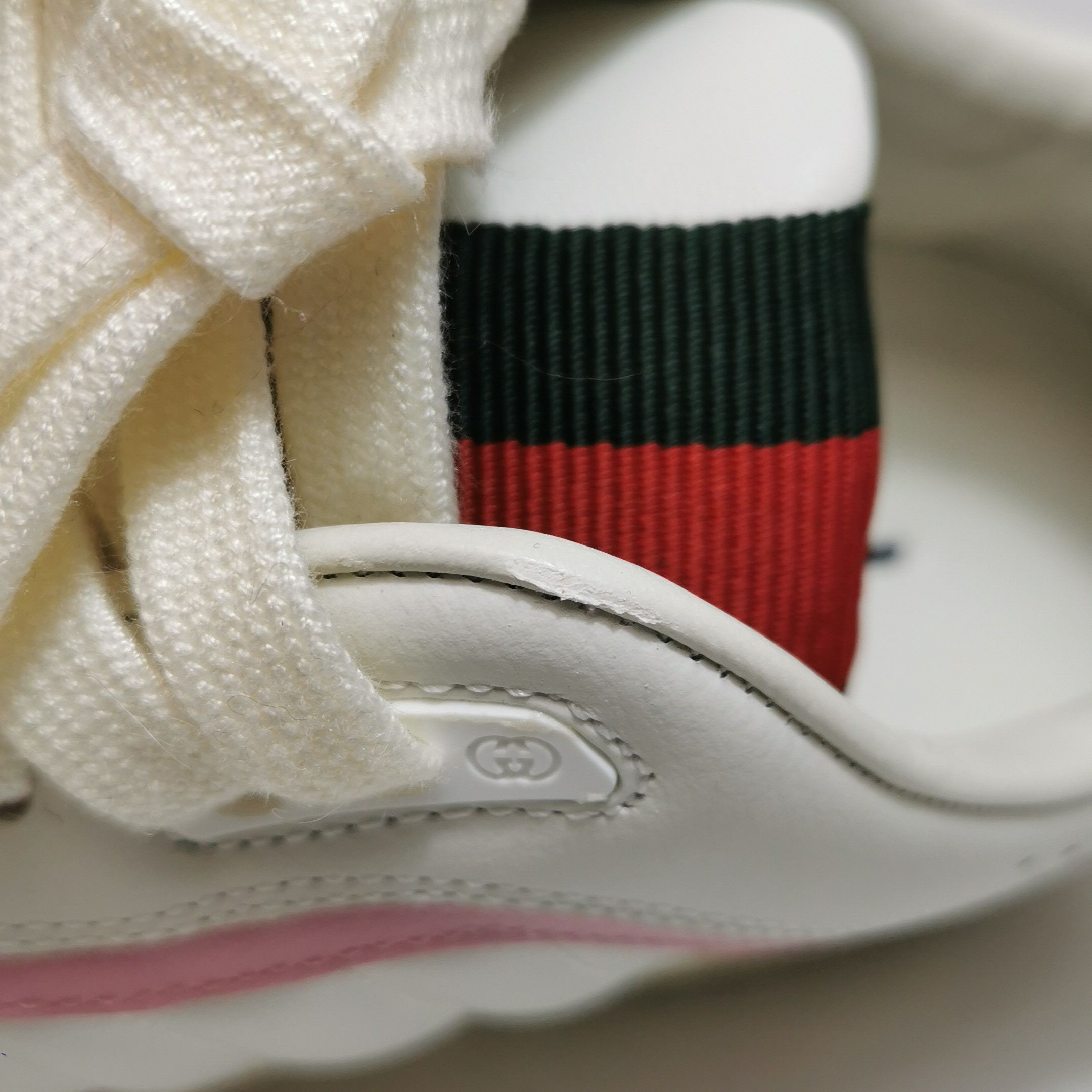 Gucci Gucci Women 9 Lowtop Sneakers Size US 9 / IT 39 - 7 Thumbnail