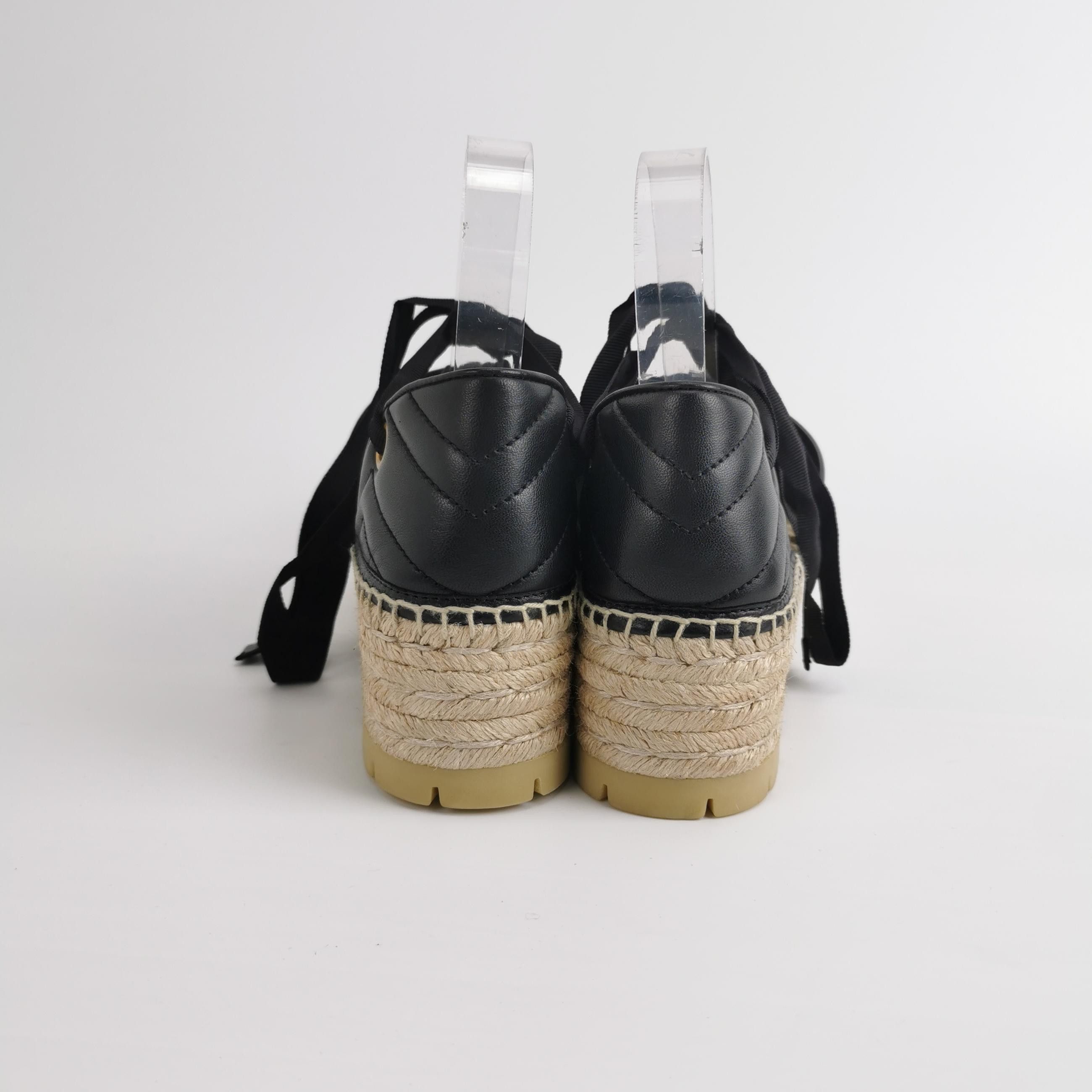 Gucci Gucci Women 10 Flats Size US 10 / IT 40 - 4 Thumbnail