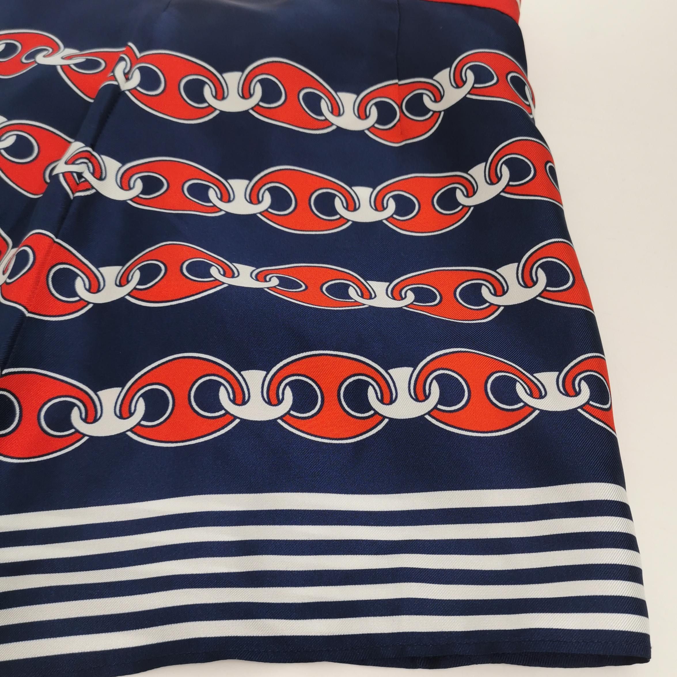 Gucci Gucci Chain Print Silk Shorts it_38 Size 26" / US 2 / IT 38 - 3 Thumbnail