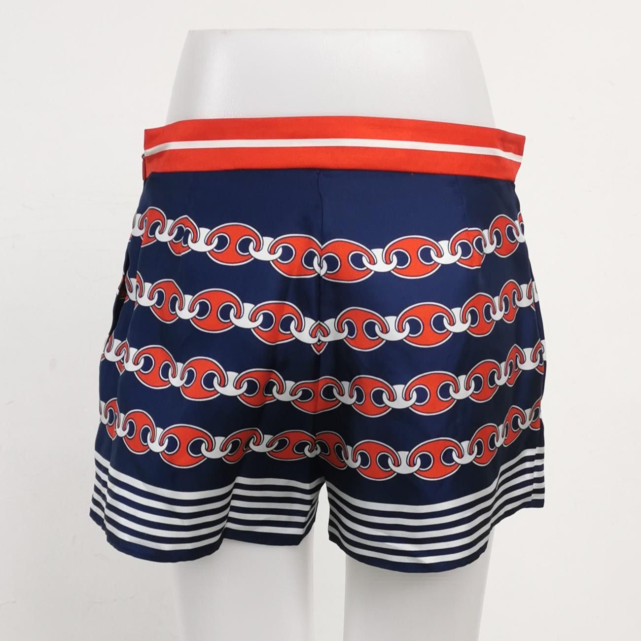 Gucci Gucci Chain Print Silk Shorts it_38 Size 26" / US 2 / IT 38 - 2 Thumbnail