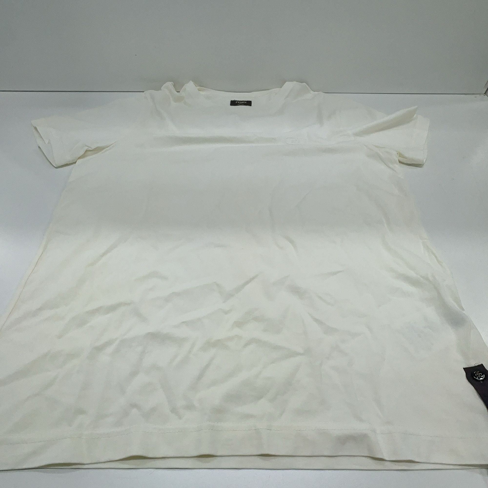 Fendi Fendi Logo Embroidery T-Shirt US L Size US L / EU 52-54 / 3 - 11 Thumbnail