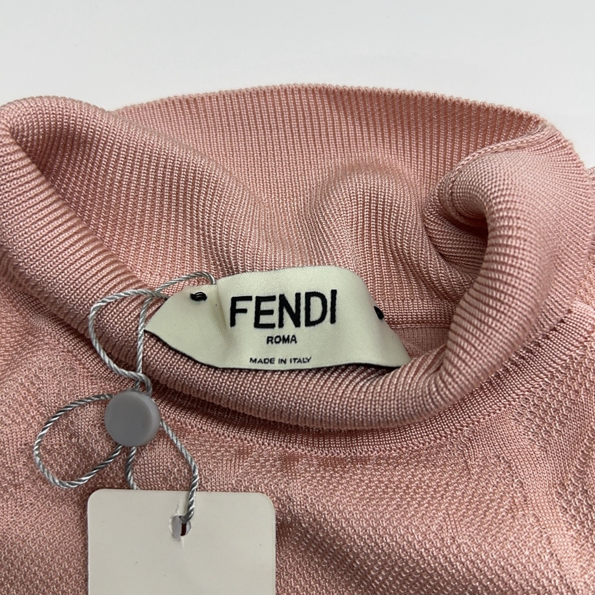 Fendi Fendi Pink Mock Neck Knit Sweater Size 42 Size M / US 6-8 / IT 42-44 - 11 Thumbnail