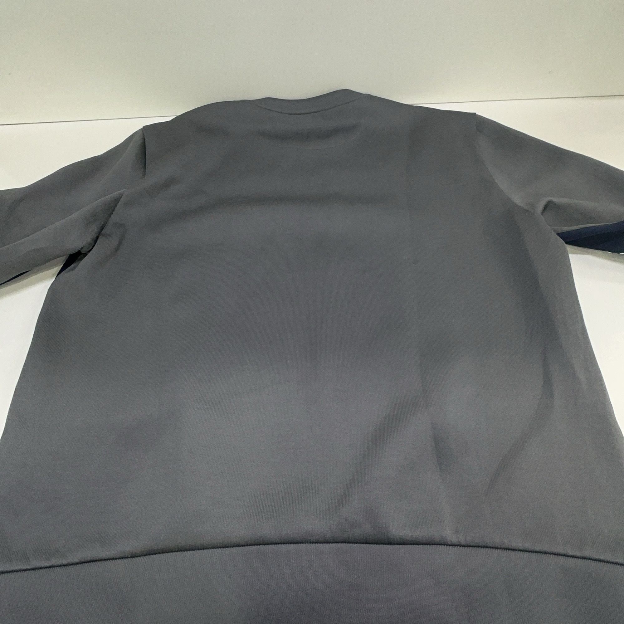 Fendi Fendi Geometric Print Sweatshirt Navy Blue Size S Size US S / EU 44-46 / 1 - 14 Thumbnail