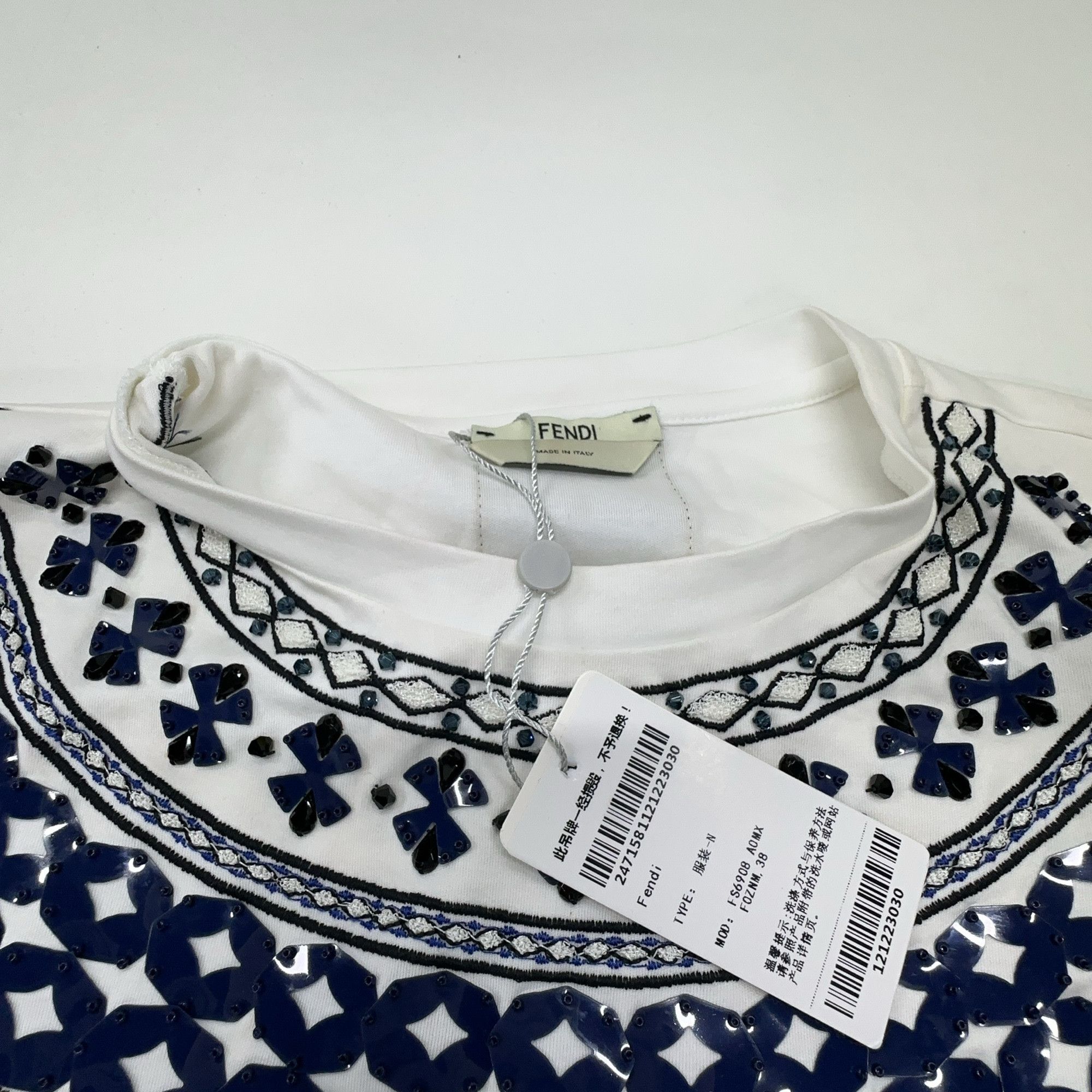 Fendi Fendi Embroidered Pattern T-Shirt Size IT 38 Size XS / US 0-2 / IT 36-38 - 6 Thumbnail