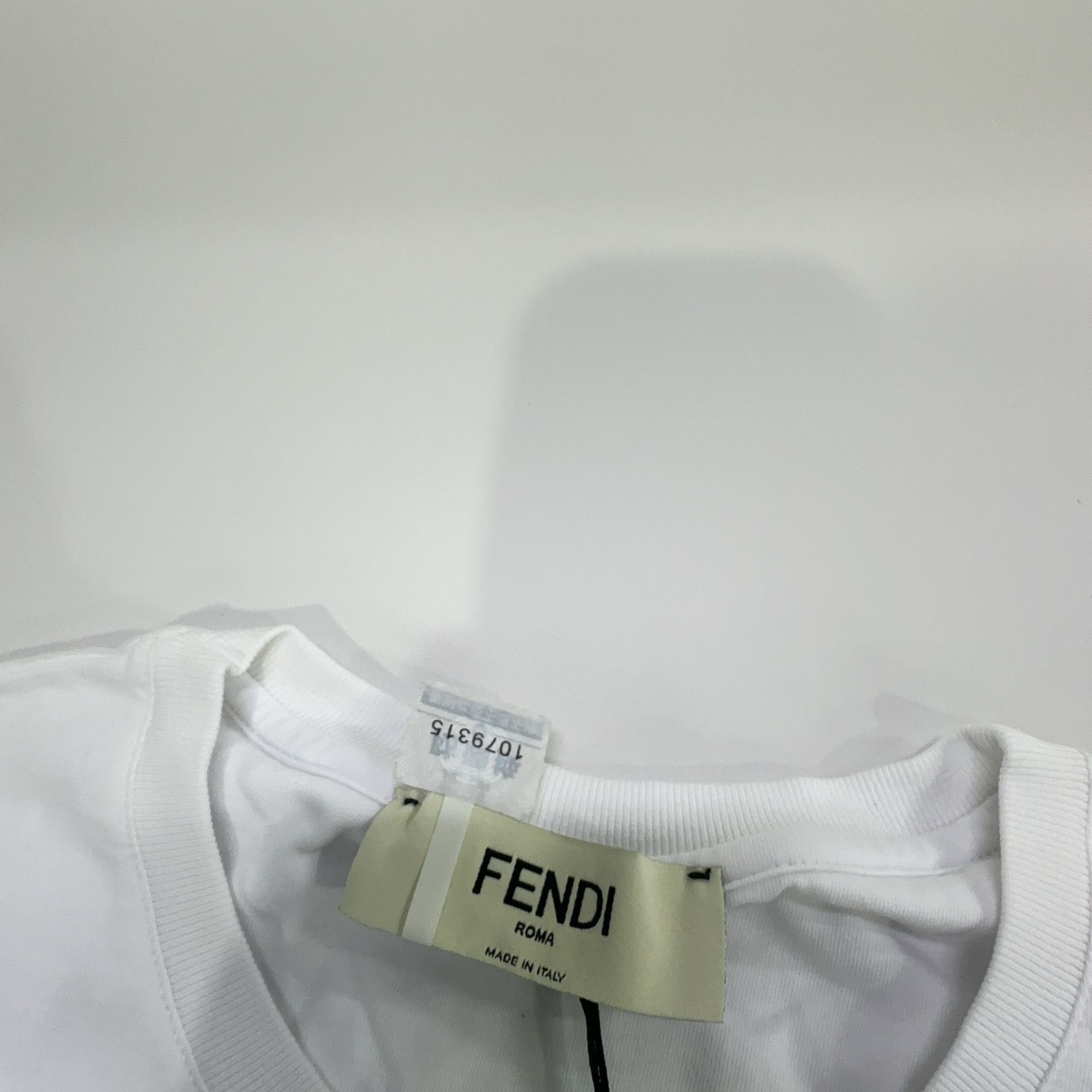 Fendi Fendi Zip Pocket T-Shirt Size XS Size XS / US 0-2 / IT 36-38 - 5 Thumbnail
