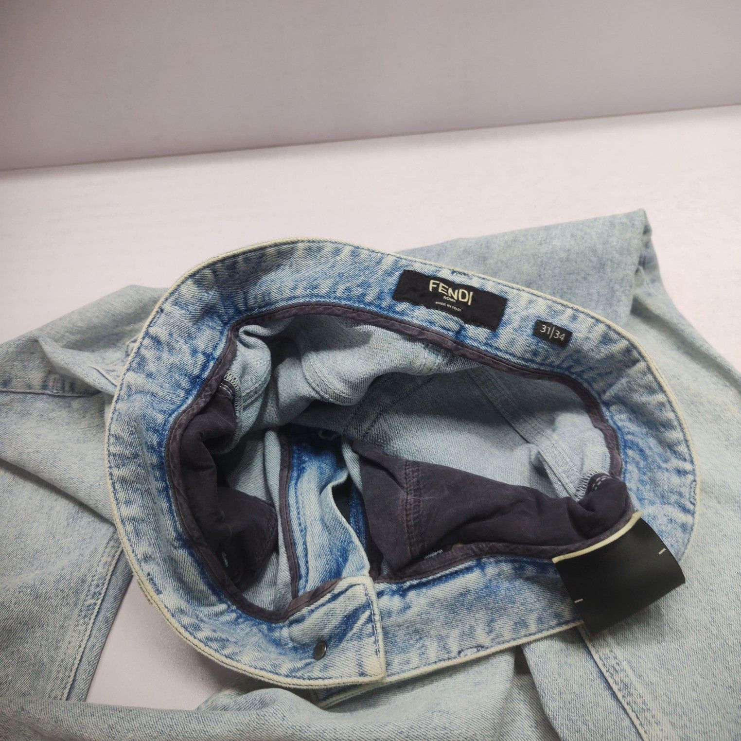 Fendi Fendi Light Wash Jeans Size 31 Size US 31 - 9 Thumbnail