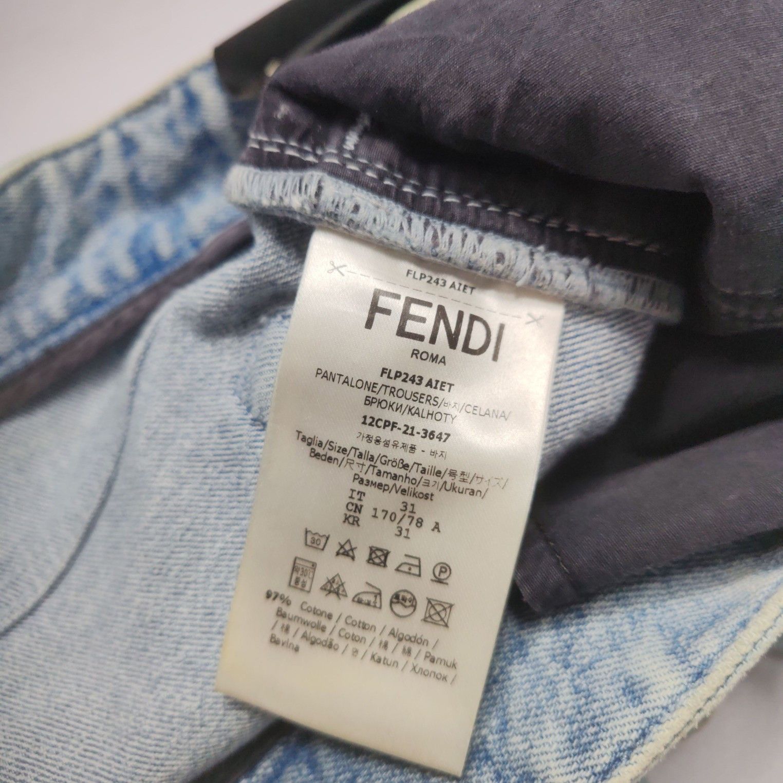 Fendi Fendi Light Wash Jeans Size 31 Size US 31 - 4 Thumbnail