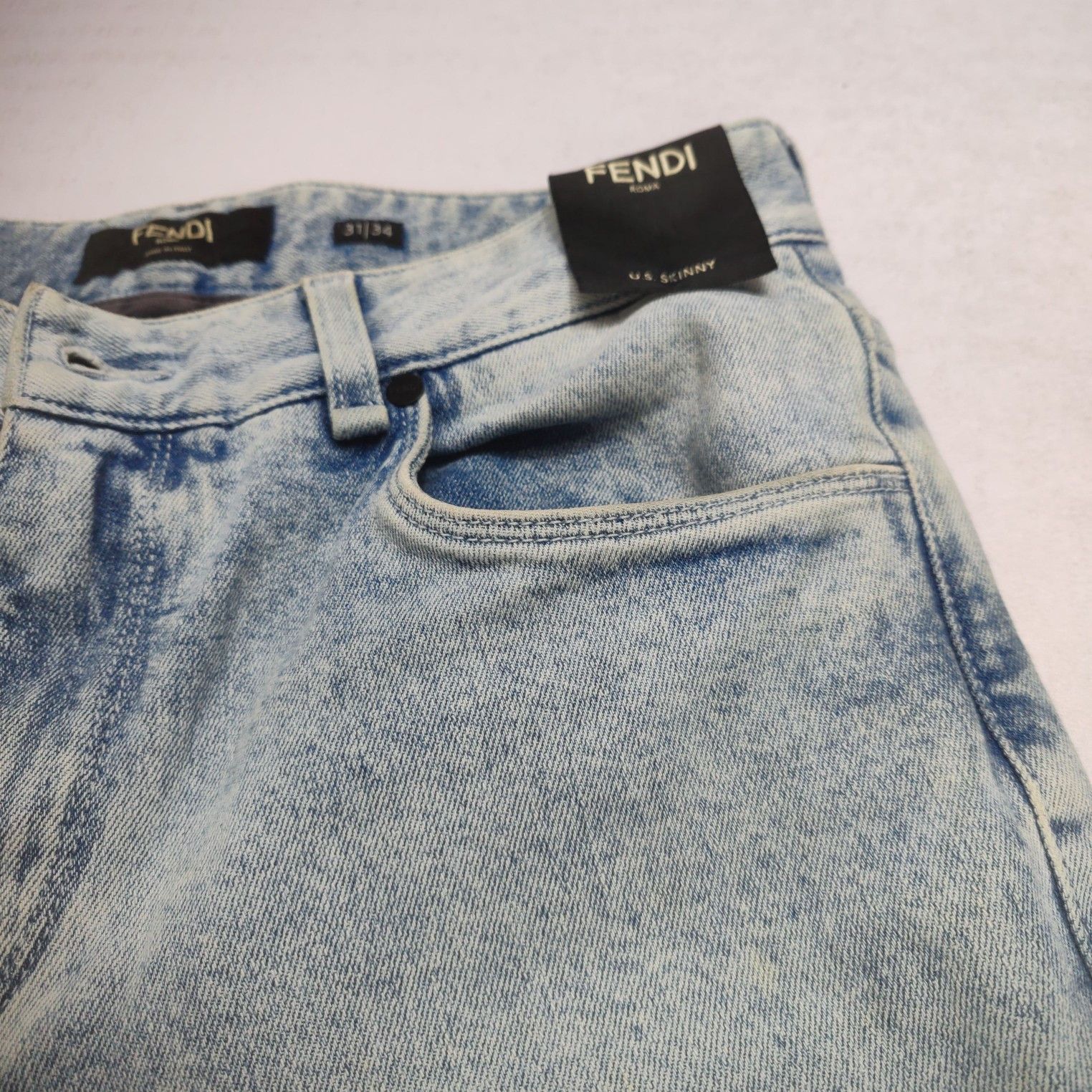 Fendi Fendi Light Wash Jeans Size 31 Size US 31 - 11 Thumbnail