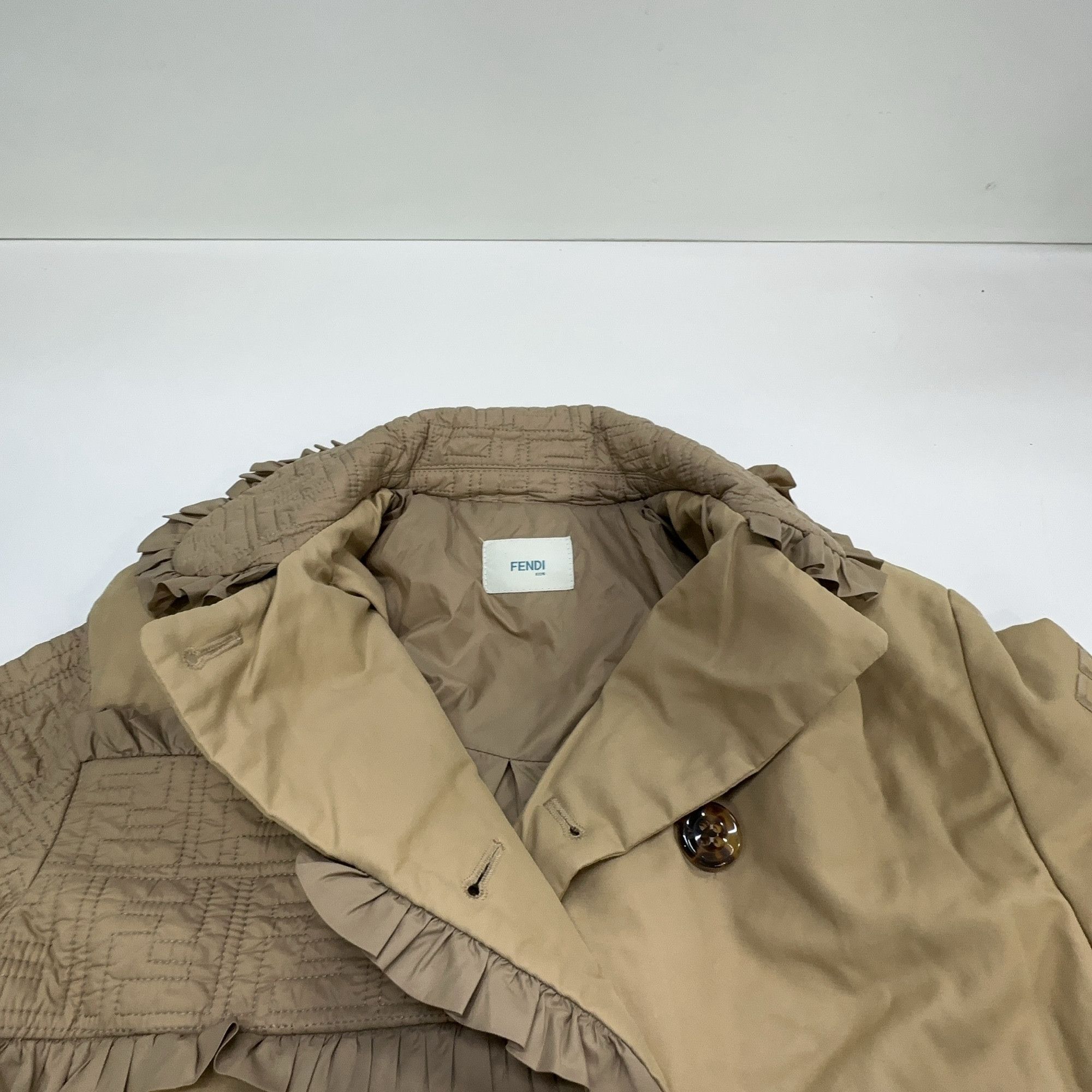 Fendi Fendi Ruffled FF Logo Coat Size 4A Size XXS / US 00 / IT 34 - 4 Thumbnail