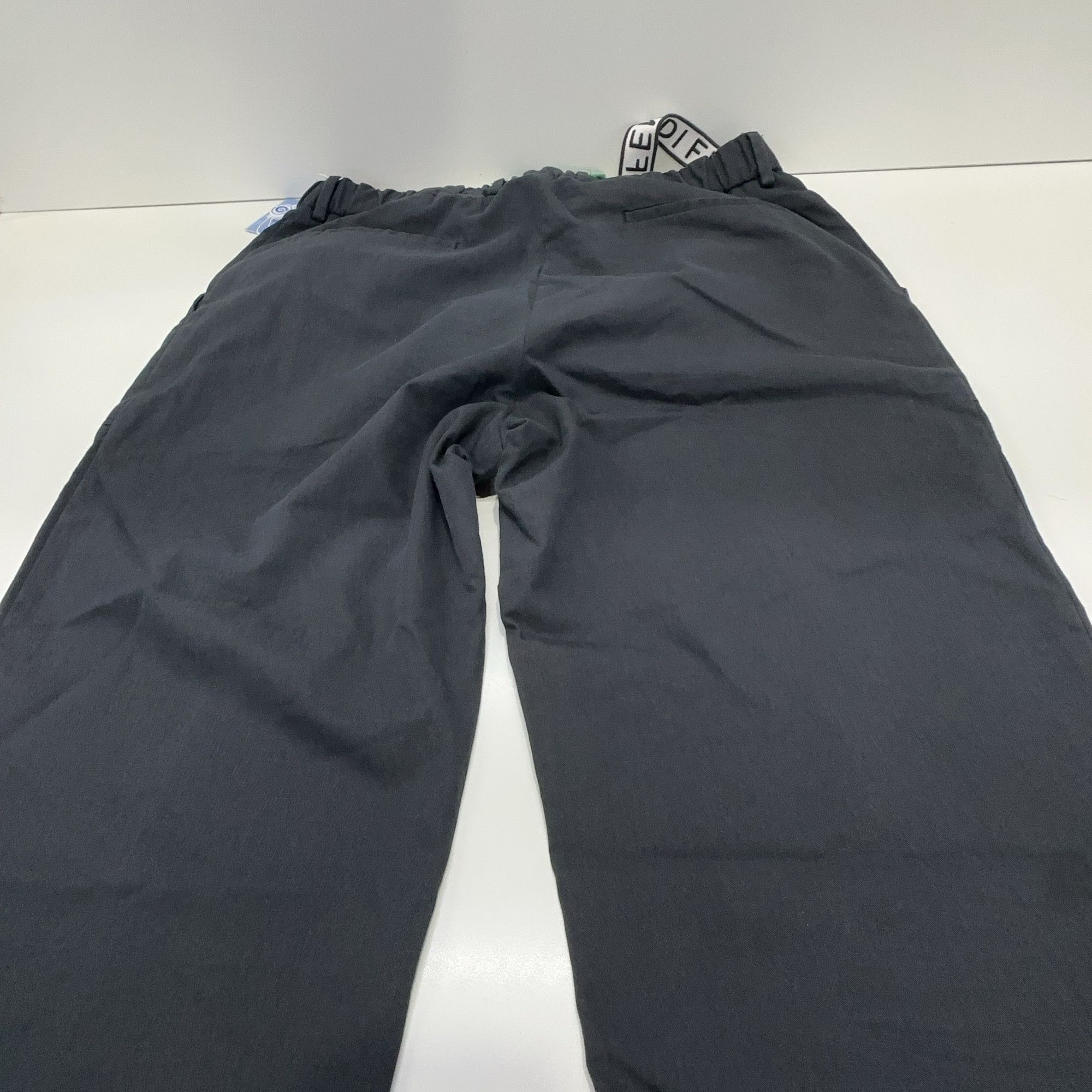 Fendi Fendi Logo Belt Casual Pants Size 34 Size US 34 / EU 50 - 12 Thumbnail