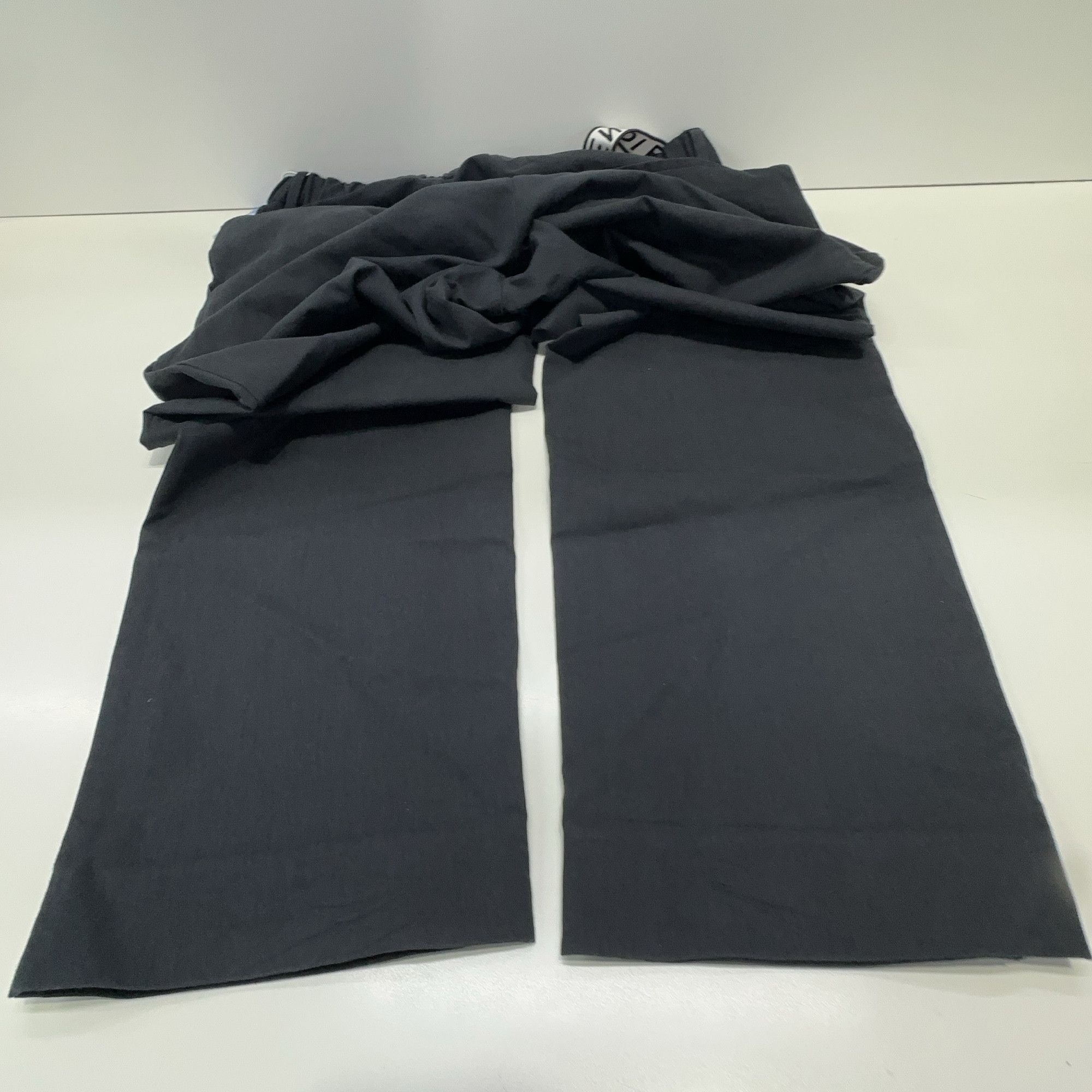 Fendi Fendi Logo Belt Casual Pants Size 34 Size US 34 / EU 50 - 14 Thumbnail