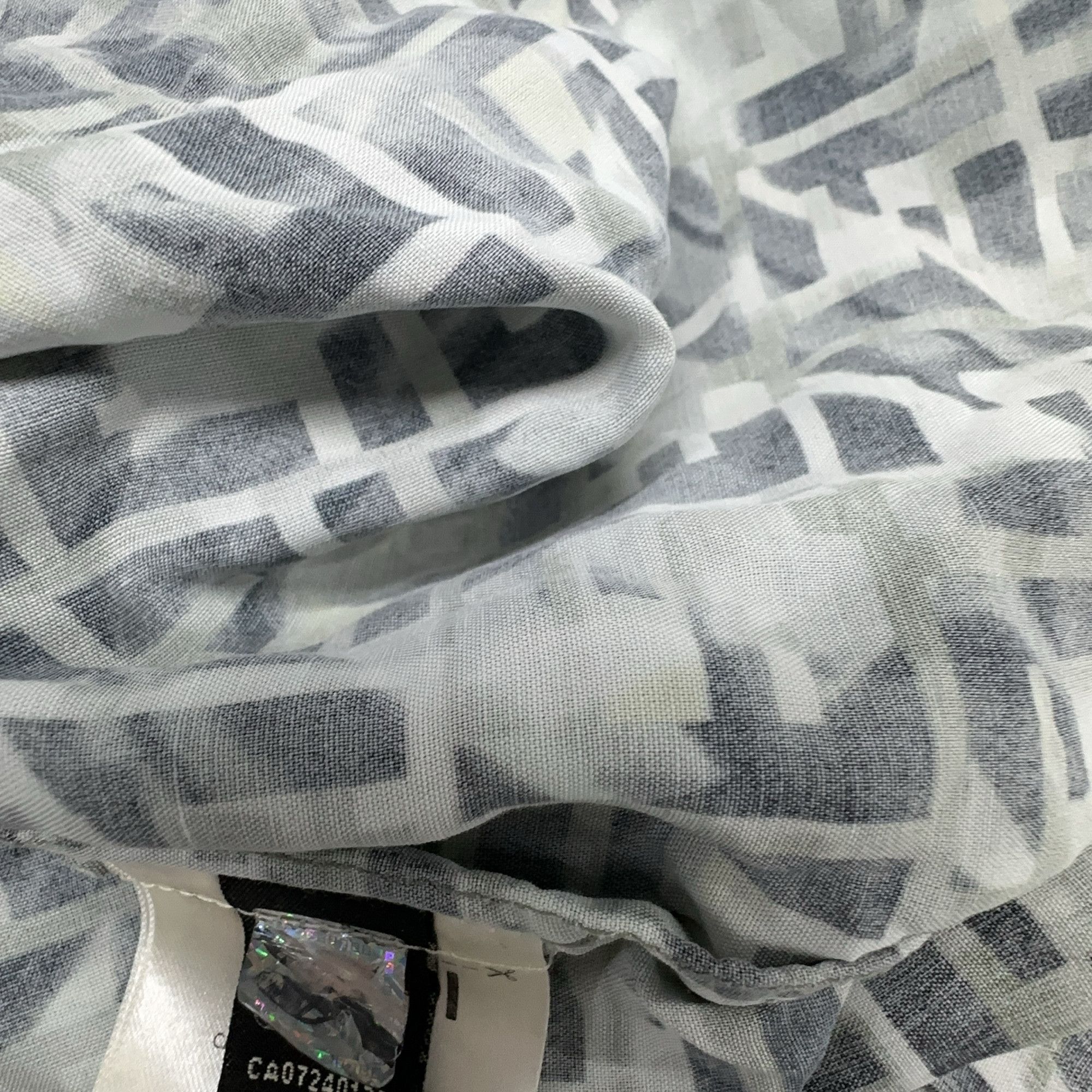 Fendi Fendi FF Camo Short Sleeve Shirt Size M Size US XXS / EU 40 - 5 Thumbnail