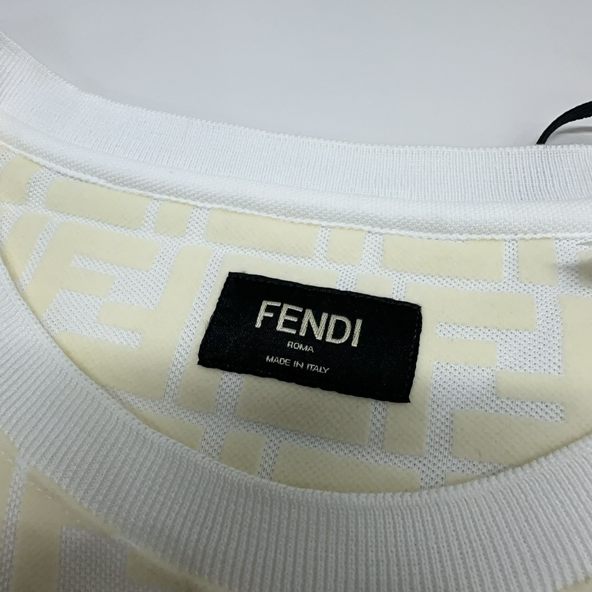 Fendi Fendi FF Logo Print T-Shirt Size L Size US L / EU 52-54 / 3 - 4 Thumbnail