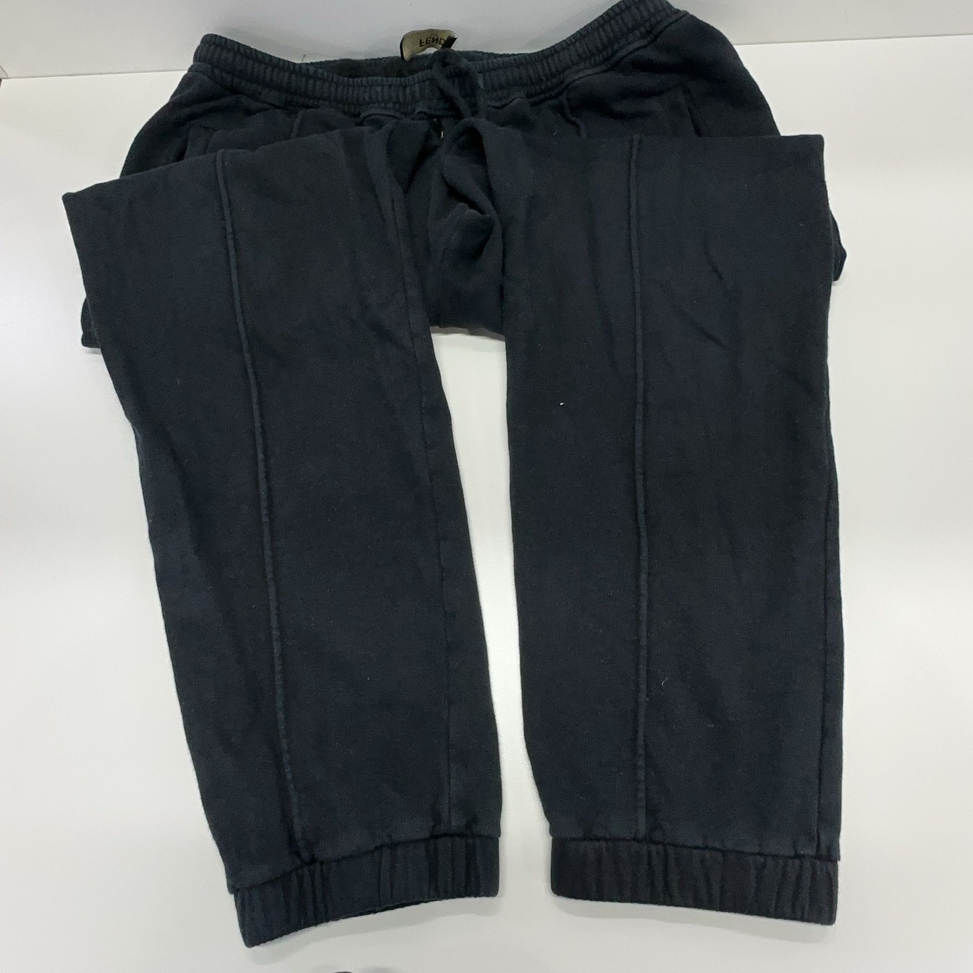 Fendi Fendi Logo Patch Sweatpants Size 36 Size US 36 / EU 52 - 7 Thumbnail