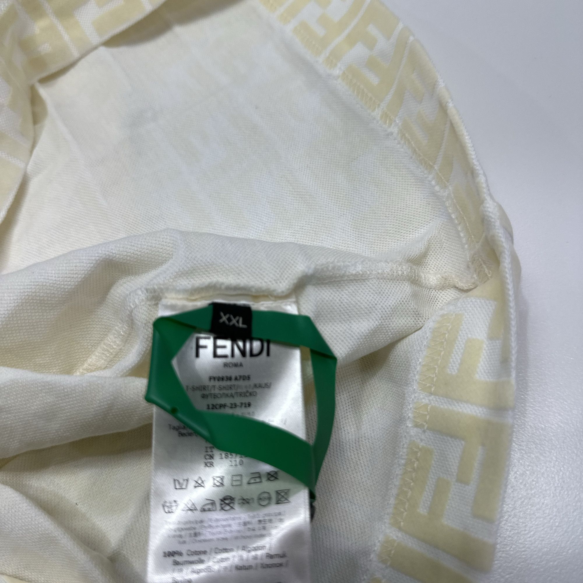 Fendi Fendi FF Monogram T-Shirt Size XXL Size US XXL / EU 58 / 5 - 4 Thumbnail
