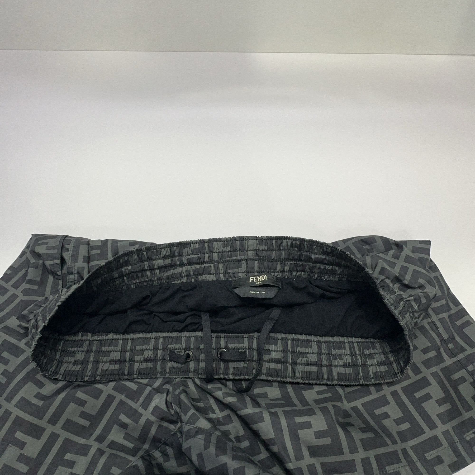 Fendi Fendi FF Logo Print Swim Shorts US 30 Size US 30 / EU 46 - 5 Thumbnail