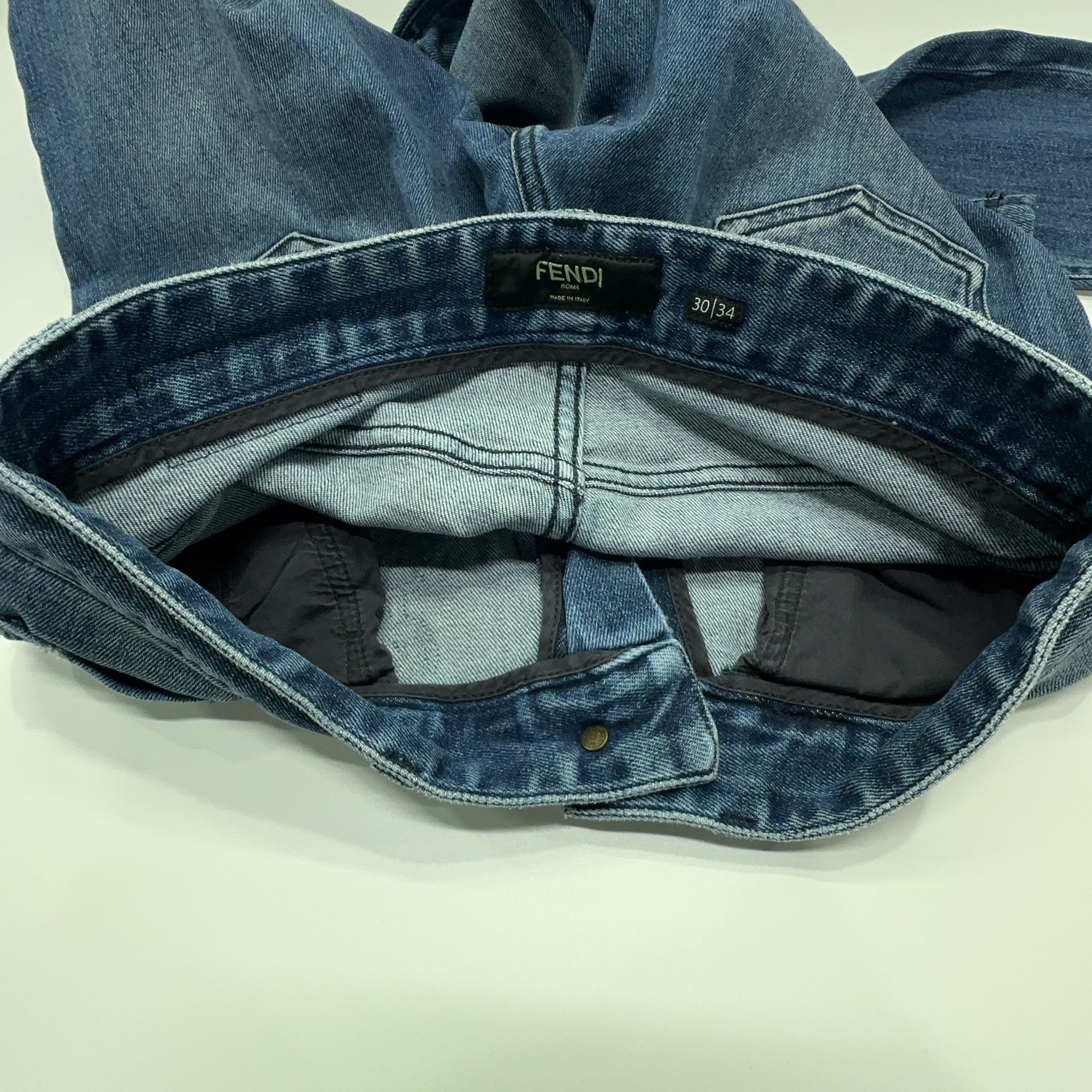 Fendi Fendi Key Embroidery Denim Jeans Size 30 Size US 30 / EU 46 - 6 Thumbnail