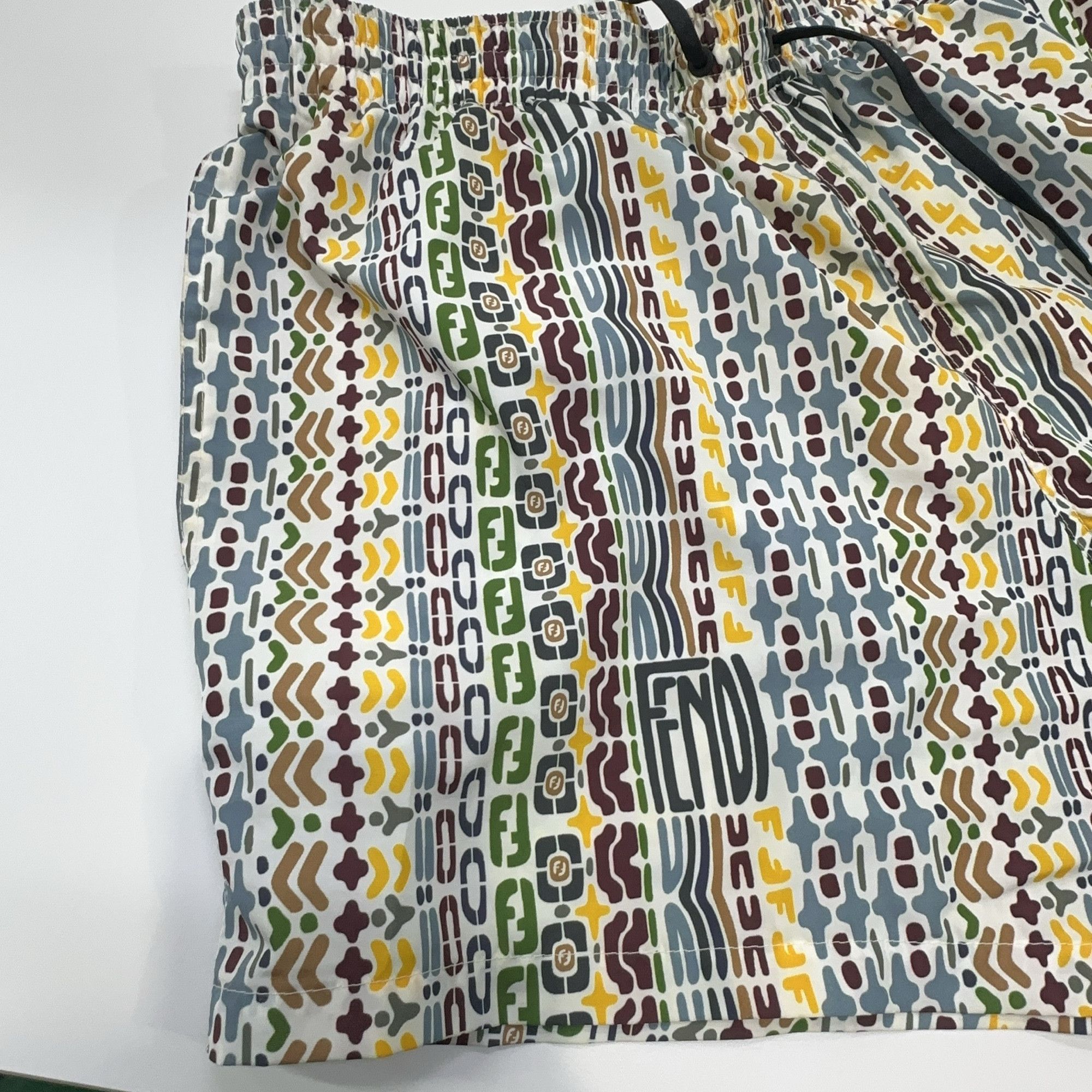 Fendi Fendi Patterned Swim Shorts Size 48 Size US 32 / EU 48 - 8 Thumbnail