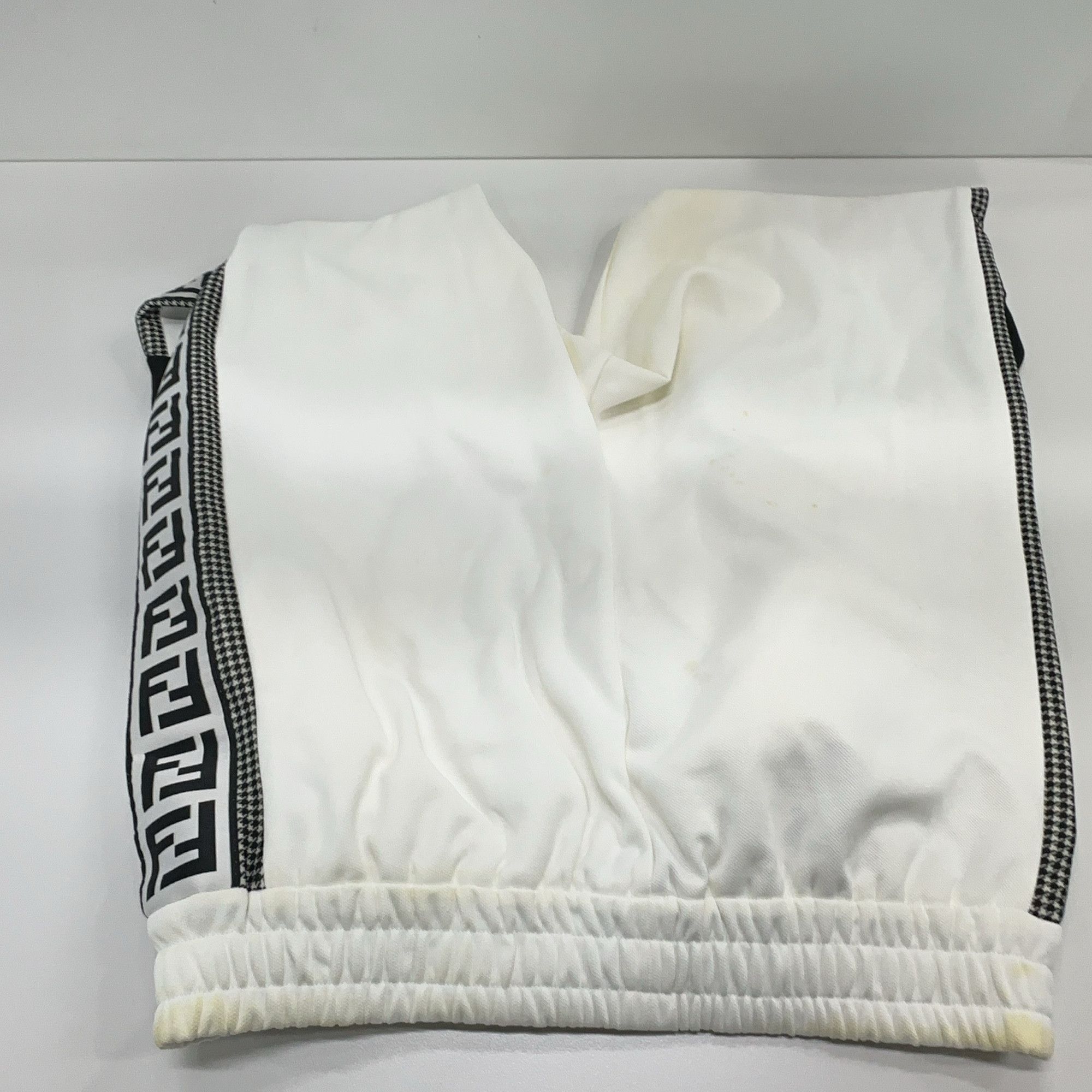 Fendi Fendi FF Logo Panel Joggers Size S Size US 30 / EU 46 - 10 Thumbnail