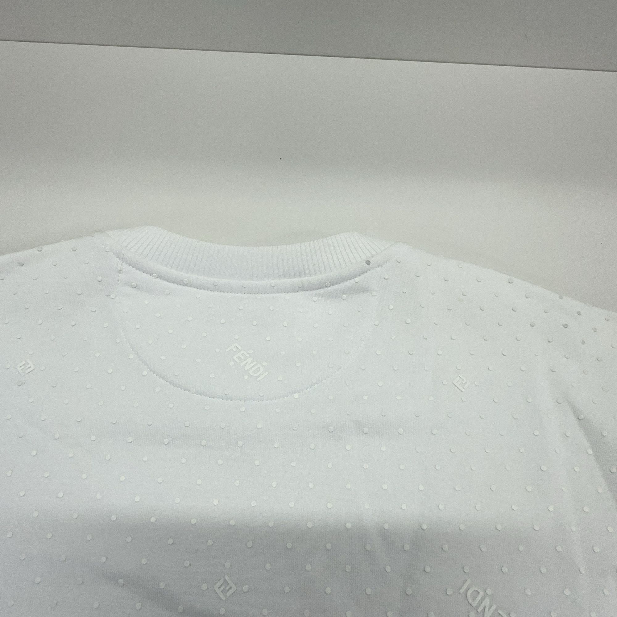 Fendi Fendi Embossed Logo Sweatshirt Size M Size US M / EU 48-50 / 2 - 10 Thumbnail