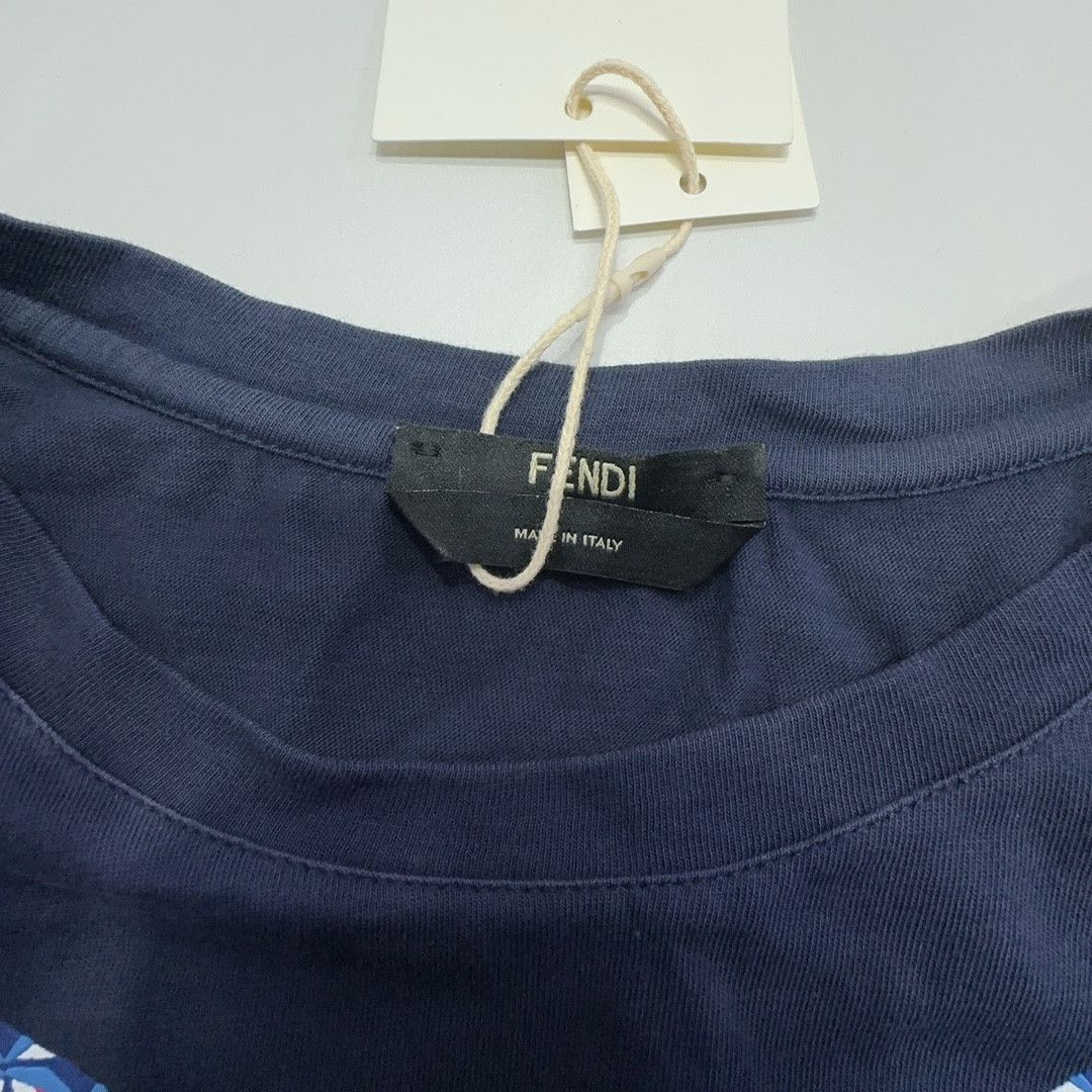 Fendi Fendi Bag Bugs Monster Eyes T-Shirt Size M Size US M / EU 48-50 / 2 - 3 Thumbnail